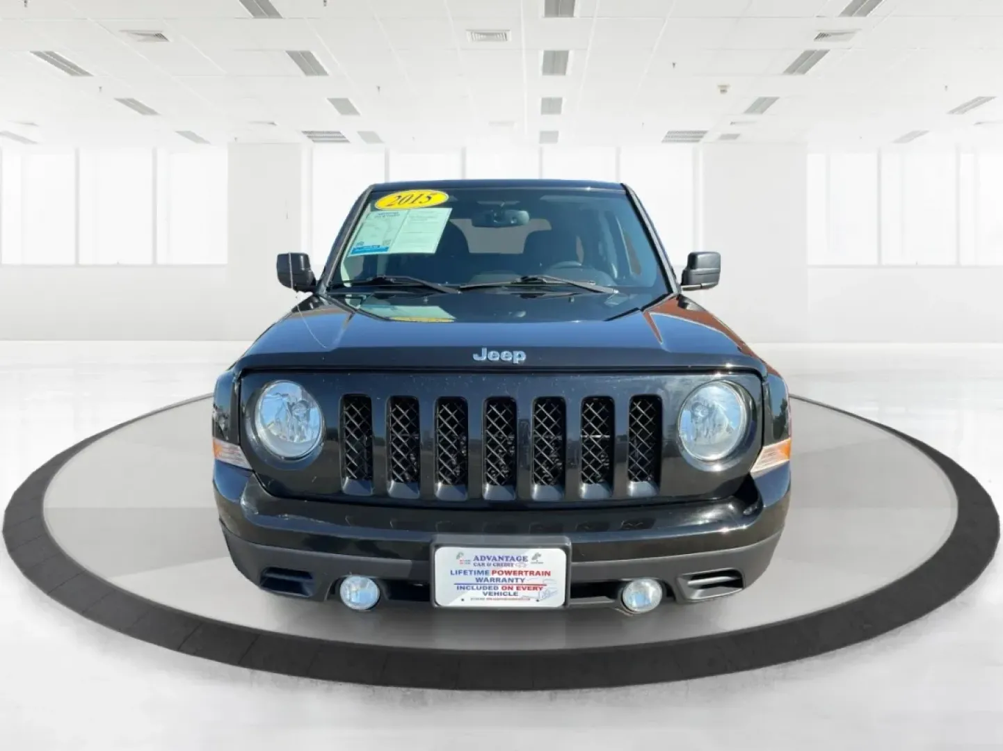 2015 Jeep Patriot Latitude (1C4NJRFB6FD) with an 2.4L I-4 DOHC engine, located at 1099 N County Rd 25A , Troy, OH, 45373, (937) 908-9800, 40.057079, -84.212883 - Discover the freedom of adventure with this 2015 Jeep Patriot Latitude, perfect for those who crave weekend getaways or family outings. With ample space and rugged capabilities, this SUV is designed for both urban commuting and off-road excursions. Whether you're navigating Troy's scenic backroads o - Photo#7