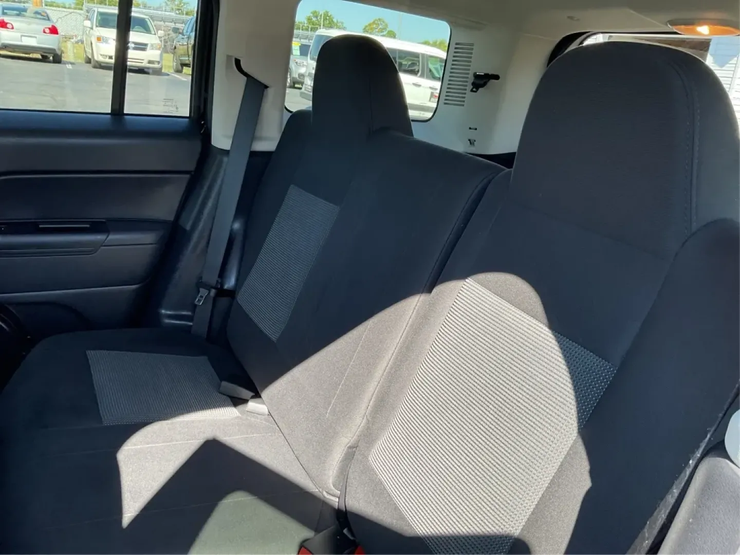 2015 Jeep Patriot Latitude (1C4NJRFB6FD) with an 2.4L I-4 DOHC engine, located at 1099 N County Rd 25A , Troy, OH, 45373, (937) 908-9800, 40.057079, -84.212883 - Discover the freedom of adventure with this 2015 Jeep Patriot Latitude, perfect for those who crave weekend getaways or family outings. With ample space and rugged capabilities, this SUV is designed for both urban commuting and off-road excursions. Whether you're navigating Troy's scenic backroads o - Photo#10