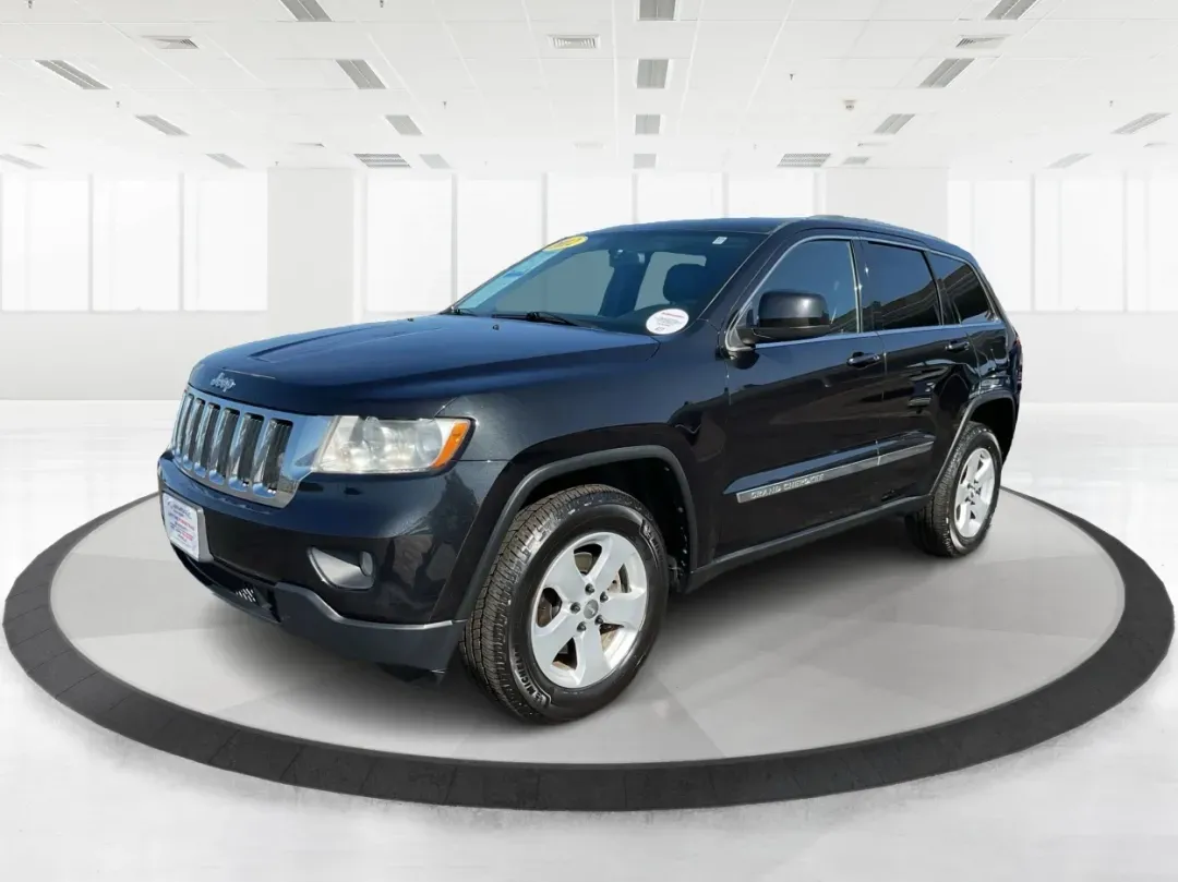 2012 Jeep Grand Cherokee Laredo (1C4RJFAG8CC) with an Other engine, located at 8750 N County Rd 25A, Piqua, OH, 45356, (937) 908-9800, 40.164391, -84.232513 - **Adventure Awaits with the 2012 Jeep Grand Cherokee Laredo Perfect for Your Next Journey!**<br /> <br /> Are you ready to upgrade your driving experience while embracing the adventurous lifestyle that comes with owning an SUV? The 2012 Jeep Grand Cherokee Laredo is the epitome of versatility, desi - Photo#8