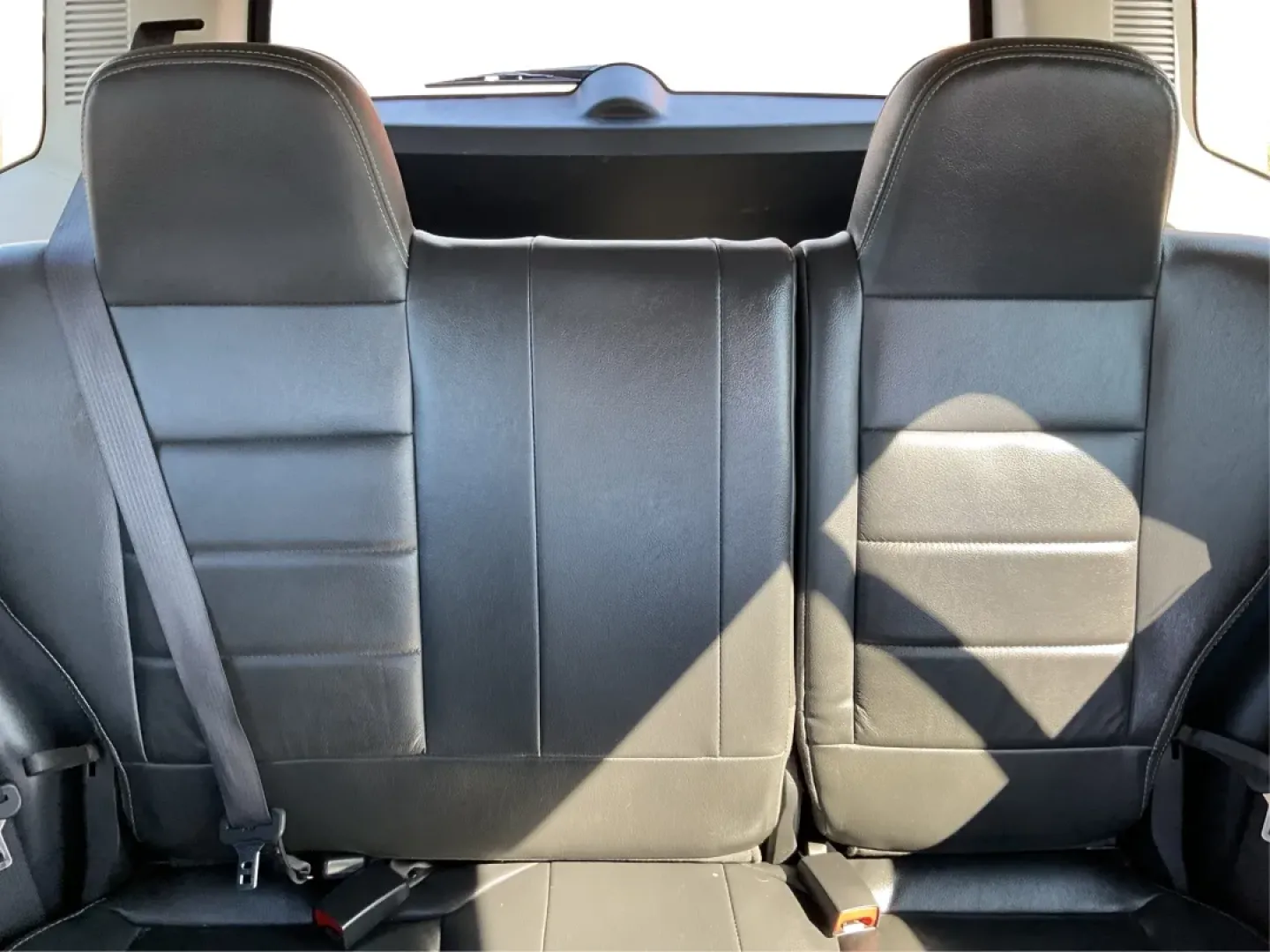 2016 Jeep Patriot High Altitude Edition (1C4NJPFA3GD) with an 2L I-4 DOHC engine, located at 1951 S Dayton Lakeview Rd., New Carlisle, OH, 45344, (937) 908-9800, 39.890999, -84.050255 - Explore the open roads and off-the-beaten-path adventures with this stunning 2016 Jeep Patriot High Altitude Edition, available now at Advantage Car and Credit in New Carlisle, OH. If you're a weekend warrior looking for a reliable and versatile SUV that accommodates your active lifestyle, this Jeep - Photo#14