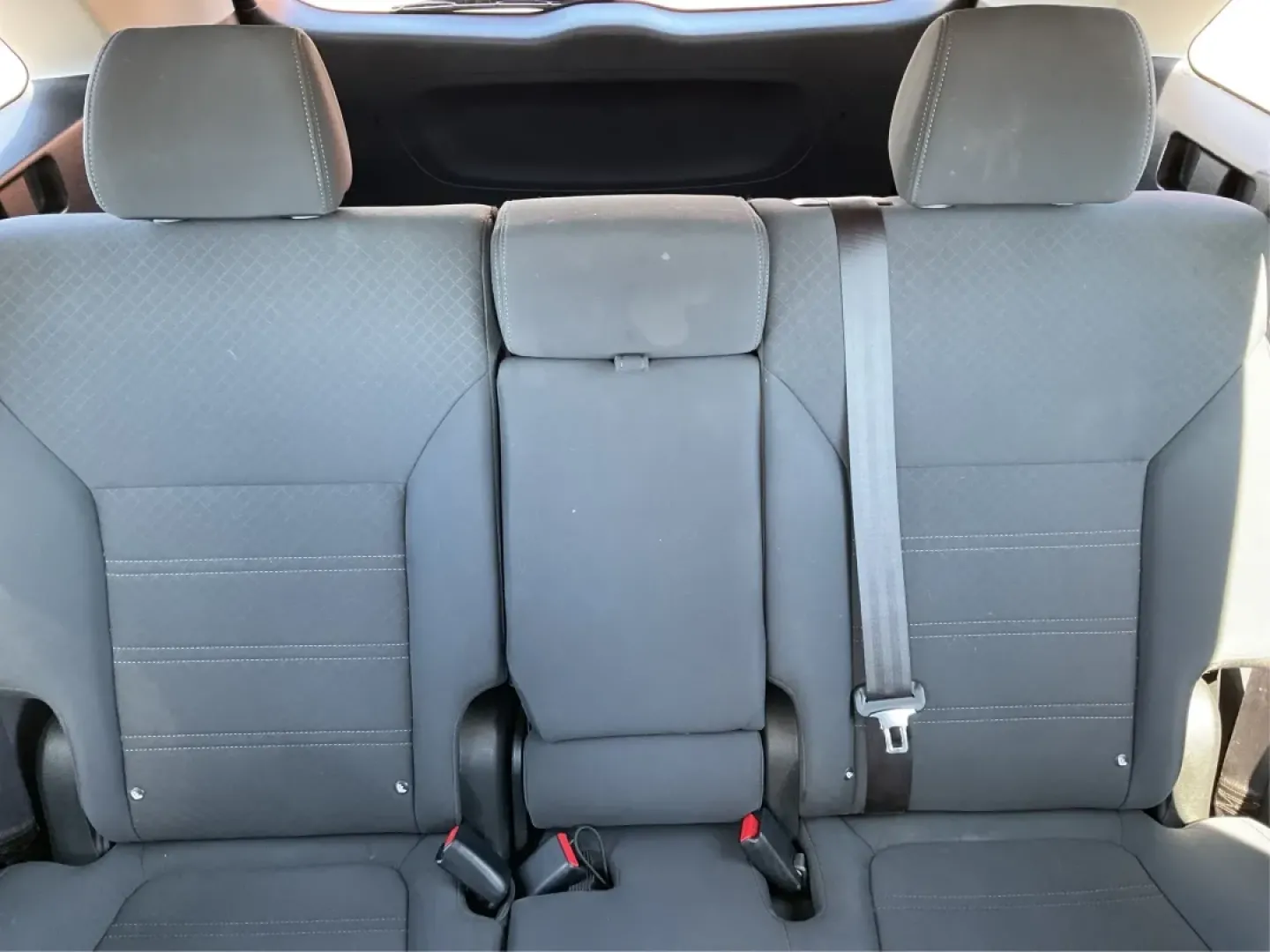 2016 Kia Sorento 2.4L LX (5XYPG4A31GG) with an 2.4L I-4 gasoline direct injection engine, located at 1951 S Dayton Lakeview Rd., New Carlisle, OH, 45344, (937) 908-9800, 39.890999, -84.050255 - **Experience the Road Like Never Before with the 2016 Kia Sorento!**<br /> <br /> Are you ready to elevate your daily commute or family road trips? The 2016 Kia Sorento offers a perfect blend of versatility, comfort, and technology, making it an ideal choice for growing families and budget-conscious - Photo#14