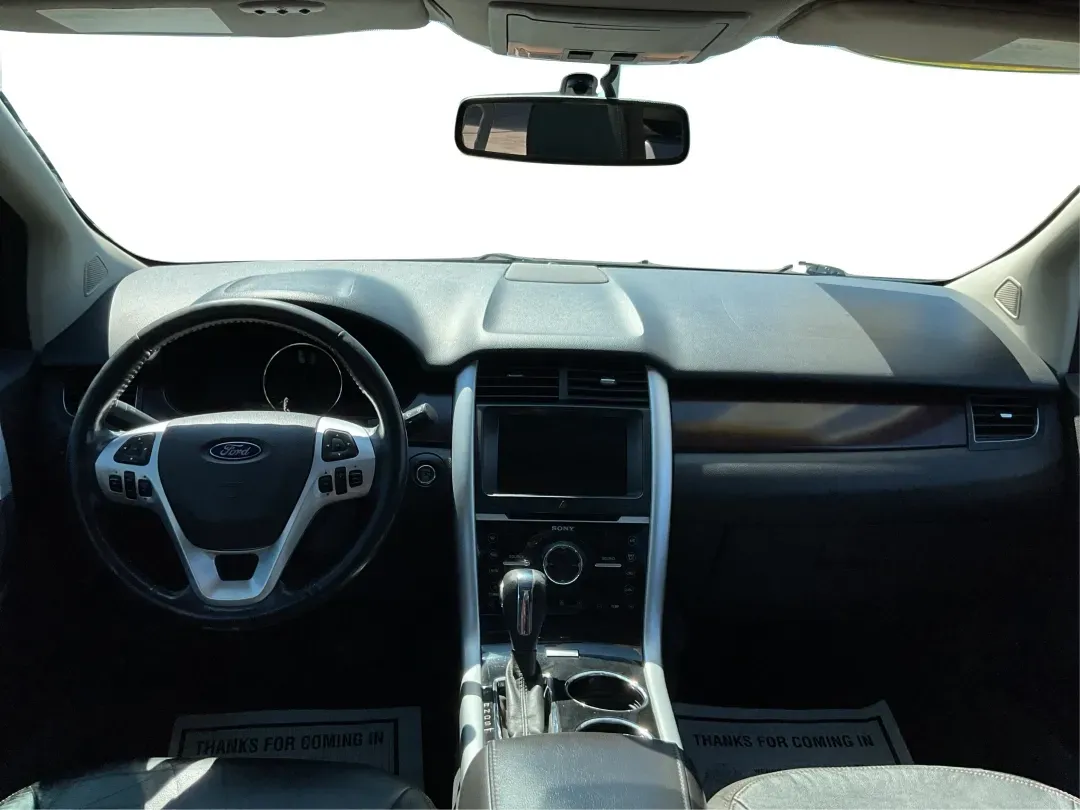 2013 Ford Edge Limited (2FMDK3KC7DB) with an Other engine, located at 1230 East Main St, Xenia, OH, 45385, (937) 908-9800, 39.688026, -83.910172 - Are you ready to elevate your driving experience while enjoying the comfort and versatility of an SUV? Look no further than this stunning 2013 Ford Edge Limited, available now at Advantage Car and Credit in Xenia, OH. Perfect for growing families or anyone seeking a reliable vehicle for daily commut - Photo#21