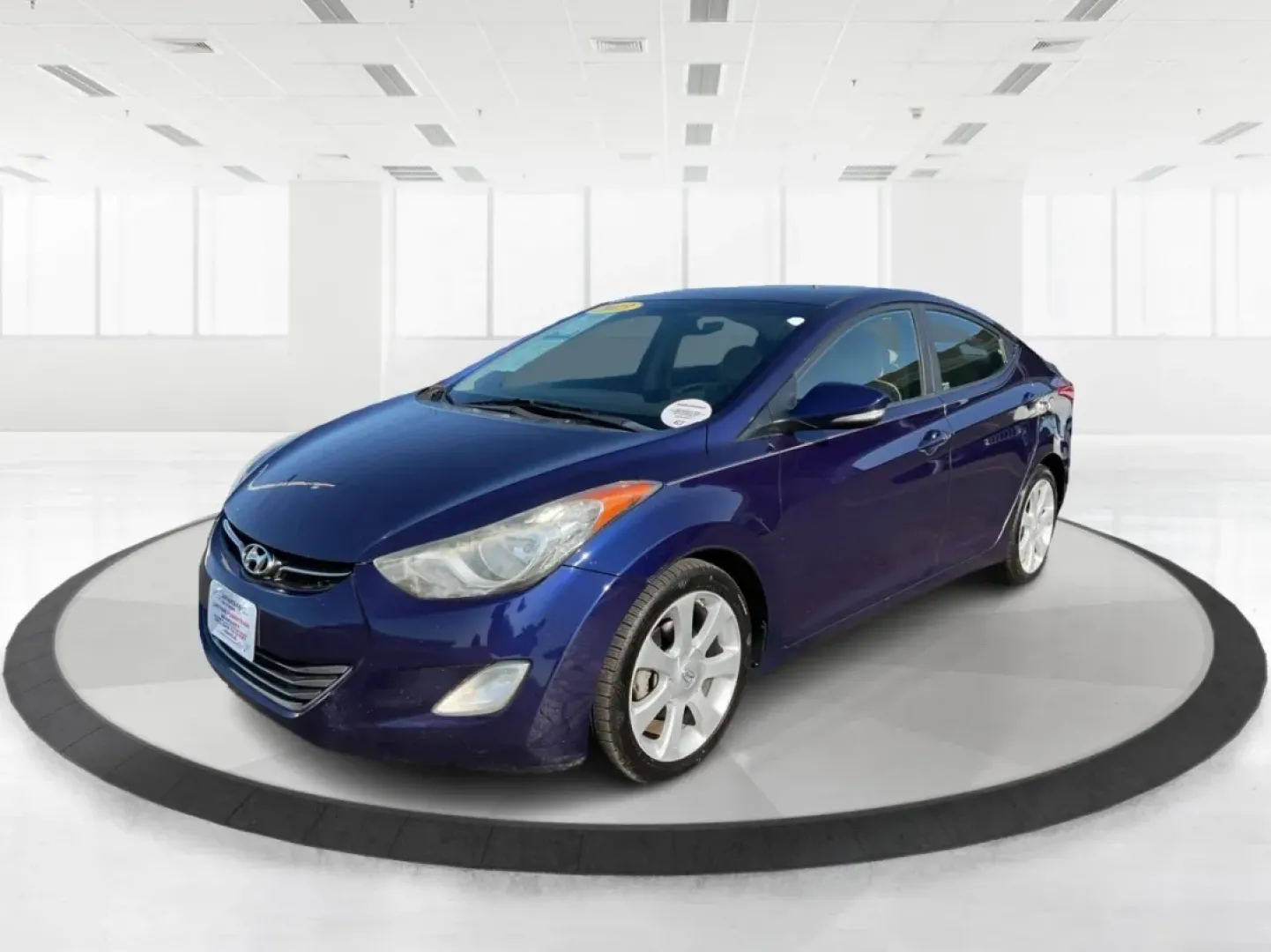 2013 Hyundai Elantra Limited (5NPDH4AEXDH) with an 1.8L I-4 DOHC engine, located at 8750 N County Rd 25A, Piqua, OH, 45356, (937) 908-9800, 40.164391, -84.232513 - **Experience the Perfect Blend of Comfort and Style with the 2013 Hyundai Elantra at Advantage Car and Credit - Piqua!**<br /> <br /> Are you searching for a reliable sedan that perfectly balances style, comfort, and affordability? The 2013 Hyundai Elantra is your ideal companion, whether you're com - Photo#8