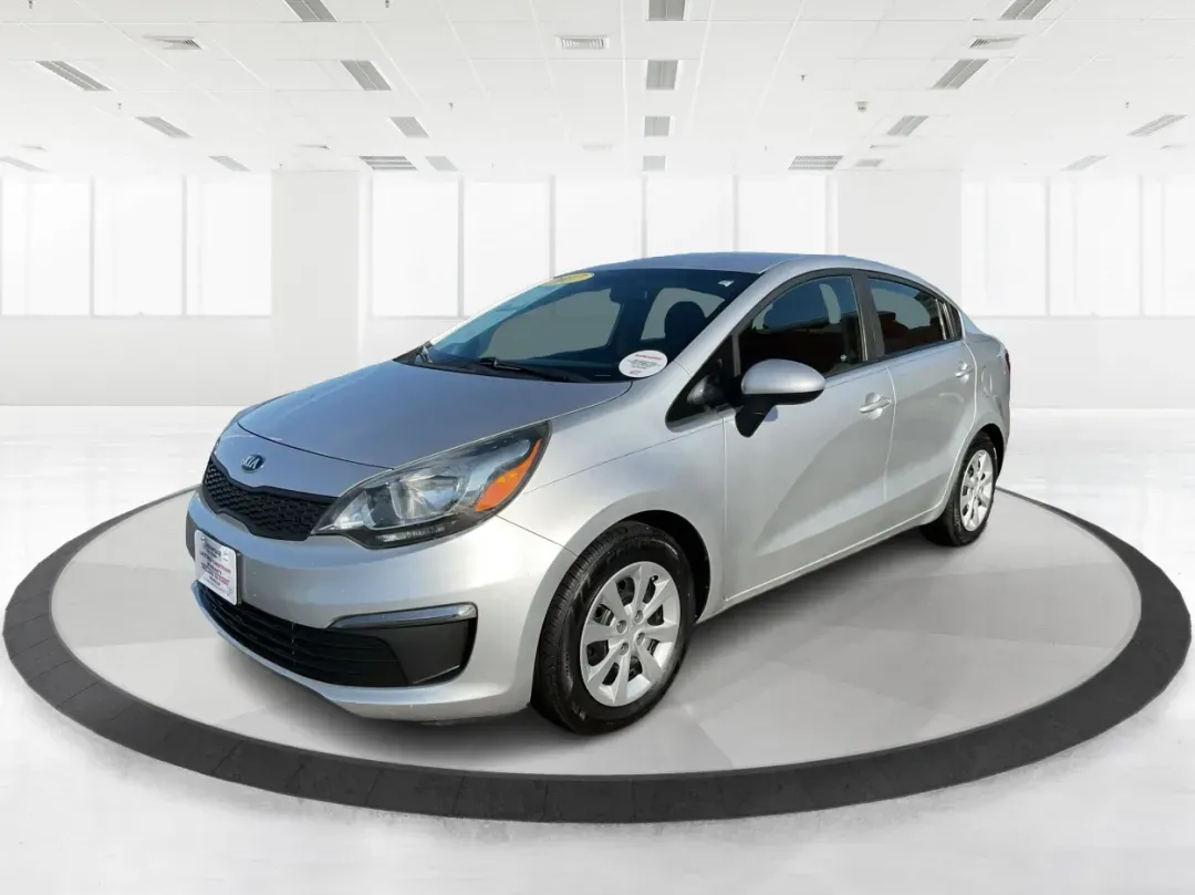 2017 Kia Rio LX (KNADM4A32H6) with an Gamma 1.6L I-4 gasoline direct injection engine, located at 880 E. National Road, Vandalia, OH, 45377, (937) 908-9800, 39.891918, -84.183594 - **Discover Ultimate Convenience with the 2017 Kia Rio at Advantage Car and Credit - Riverside!**<br /> <br /> Are you in search of a reliable vehicle that perfectly balances style and efficiency? The 2017 Kia Rio, located at Advantage Car and Credit in Riverside, OH, is an ideal choice for budget-co - Photo#8