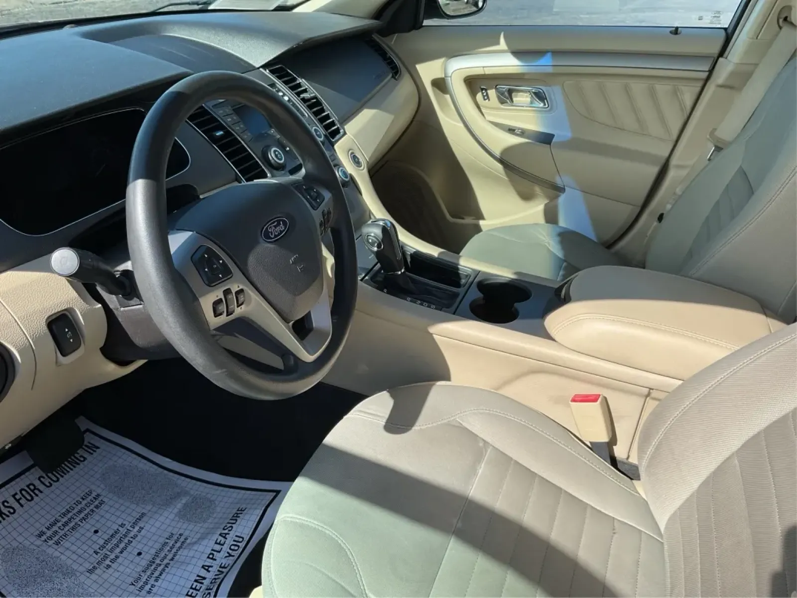 2014 Ford Taurus SE (1FAHP2D89EG) with an Other engine, located at 4508 South Dixie Dr, Moraine, OH, 45439, (937) 908-9800, 39.689976, -84.218452 - **Experience the Perfect Blend of Comfort and Reliability with the 2014 Ford Taurus SE**<br /> <br /> Looking for a reliable sedan that suits your daily commute while also being perfect for family road trips? The 2014 Ford Taurus SE is designed to meet the needs of diverse lifestyles, making it a fa - Photo#9