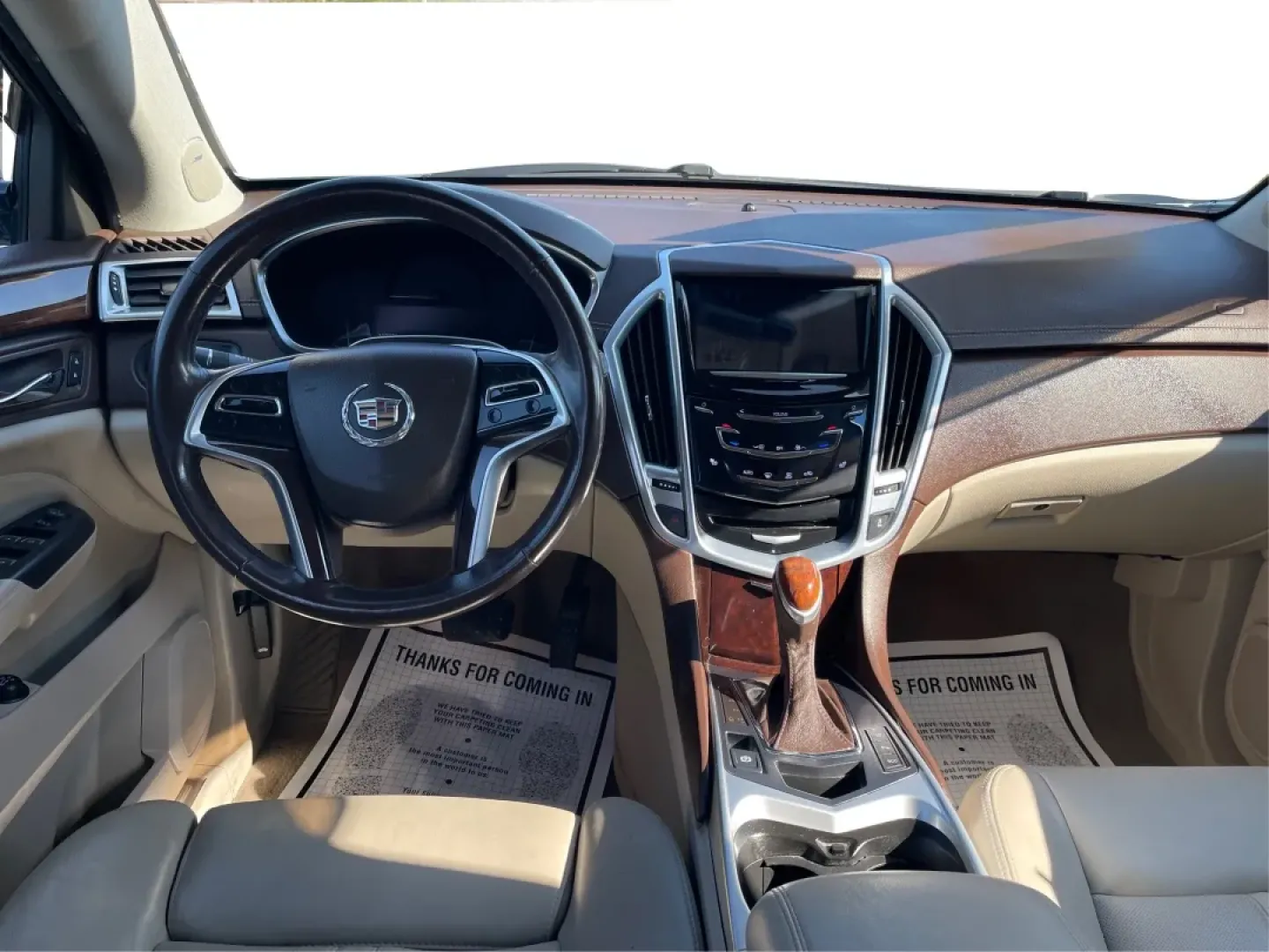 2014 Cadillac SRX Luxury Collection (3GYFNEE35ES) with an 3.6L V-6 gasoline direct injection engine, located at 1099 N County Rd 25A , Troy, OH, 45373, (937) 908-9800, 40.057079, -84.212883 - **Experience Luxury and Adventure with the 2014 Cadillac SRX at Advantage Car and Credit - Troy!**<br /> <br /> Are you ready to elevate your driving experience? The 2014 Cadillac SRX Luxury Collection is the perfect blend of sophistication and practicality, making it an ideal choice for those seeki - Photo#21