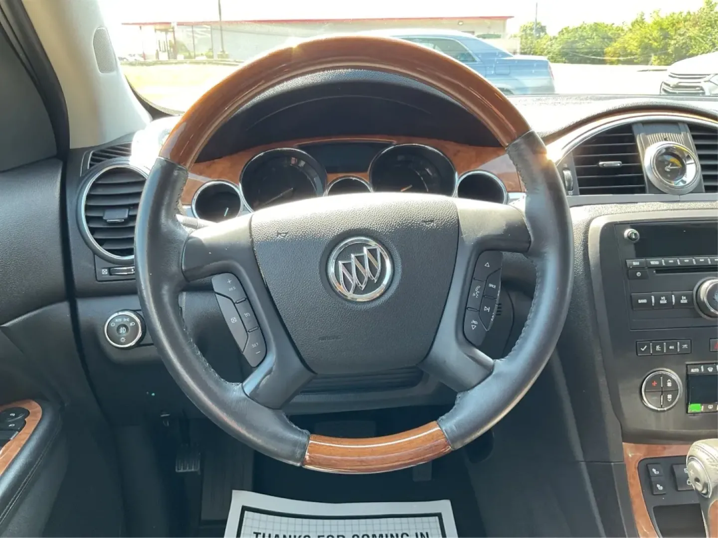 2011 Buick Enclave 1XL (5GAKVBED2BJ) with an 3.6L V-6 gasoline direct injection engine, located at 880 E. National Road, Vandalia, OH, 45377, (937) 908-9800, 39.891918, -84.183594 - **Discover the Perfect Family Adventure Vehicle at Advantage Car and Credit - Vandalia!**<br /> <br /> If you're on the lookout for a vehicle that offers both style and practicality, look no further than our 2011 Buick Enclave, available now at Advantage Car and Credit in Vandalia, OH. At our **Buy - Photo#16