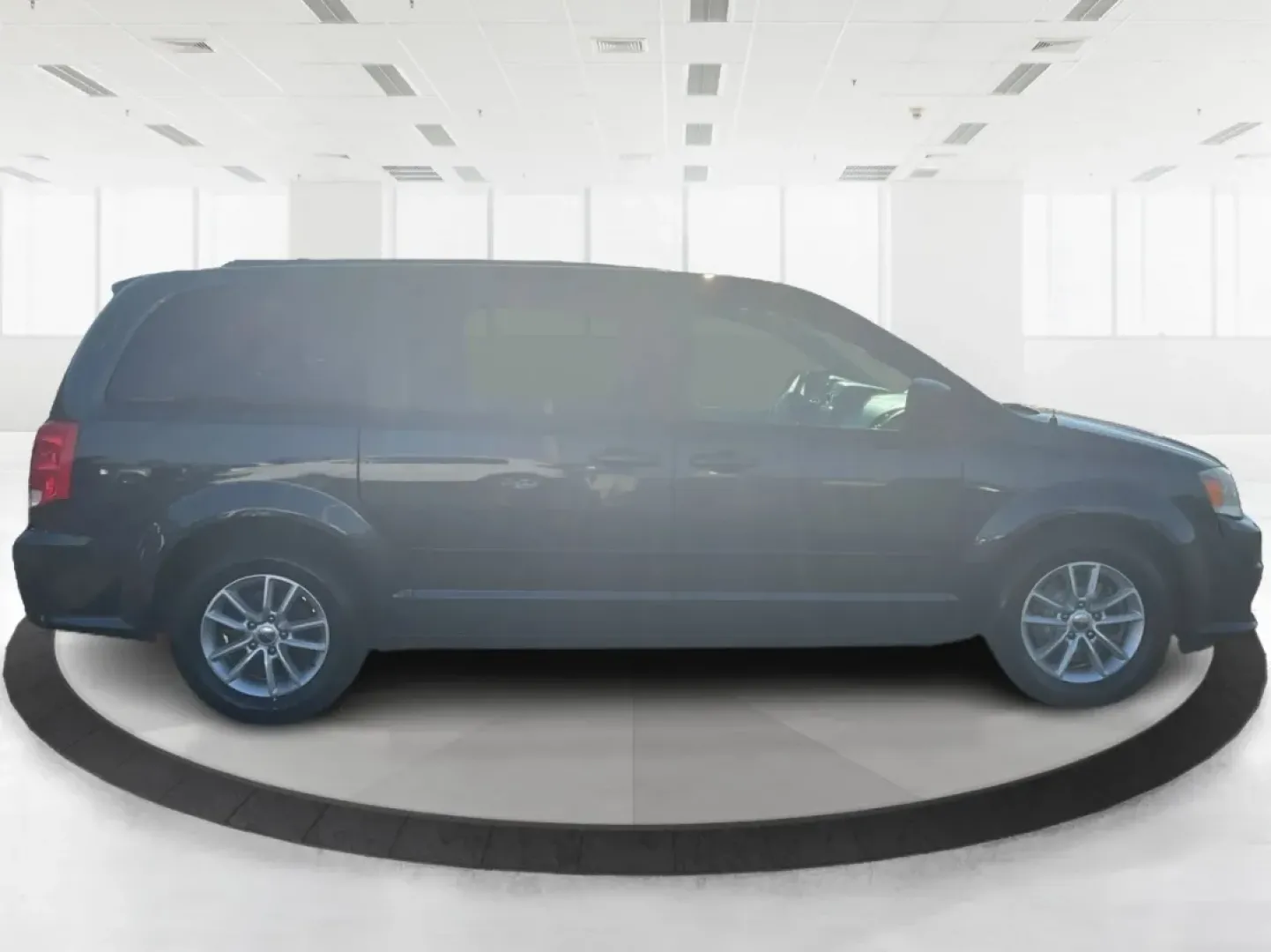 2013 Dodge Grand Caravan SXT (2C4RDGCG8DR) with an Pentastar 3.6L V-6 DOHC engine, located at 4508 South Dixie Dr, Moraine, OH, 45439, (937) 908-9800, 39.689976, -84.218452 - **Adventure Awaits: 2013 Dodge Grand Caravan SXT - Perfect for Family Road Trips!**<br /> <br /> Are you ready to elevate your family adventures? The 2013 Dodge Grand Caravan SXT is not just a vehicle; it's a lifestyle changer designed for busy families, weekend explorers, and those who appreciate t - Photo#1