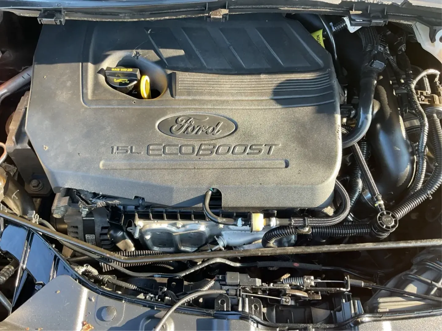 2018 Ford Escape SE (1FMCU0GD6JU) with an Other engine, located at 880 E. National Road, Vandalia, OH, 45377, (937) 908-9800, 39.891918, -84.183594 - Experience adventure and comfort on the open road with the 2018 Ford Escape SE, available now at Advantage Car and Credit in Vandalia, OH. This versatile SUV is perfect for families, outdoor enthusiasts, and commuters alike, providing a seamless blend of style, safety, and functionality. With plenty - Photo#11