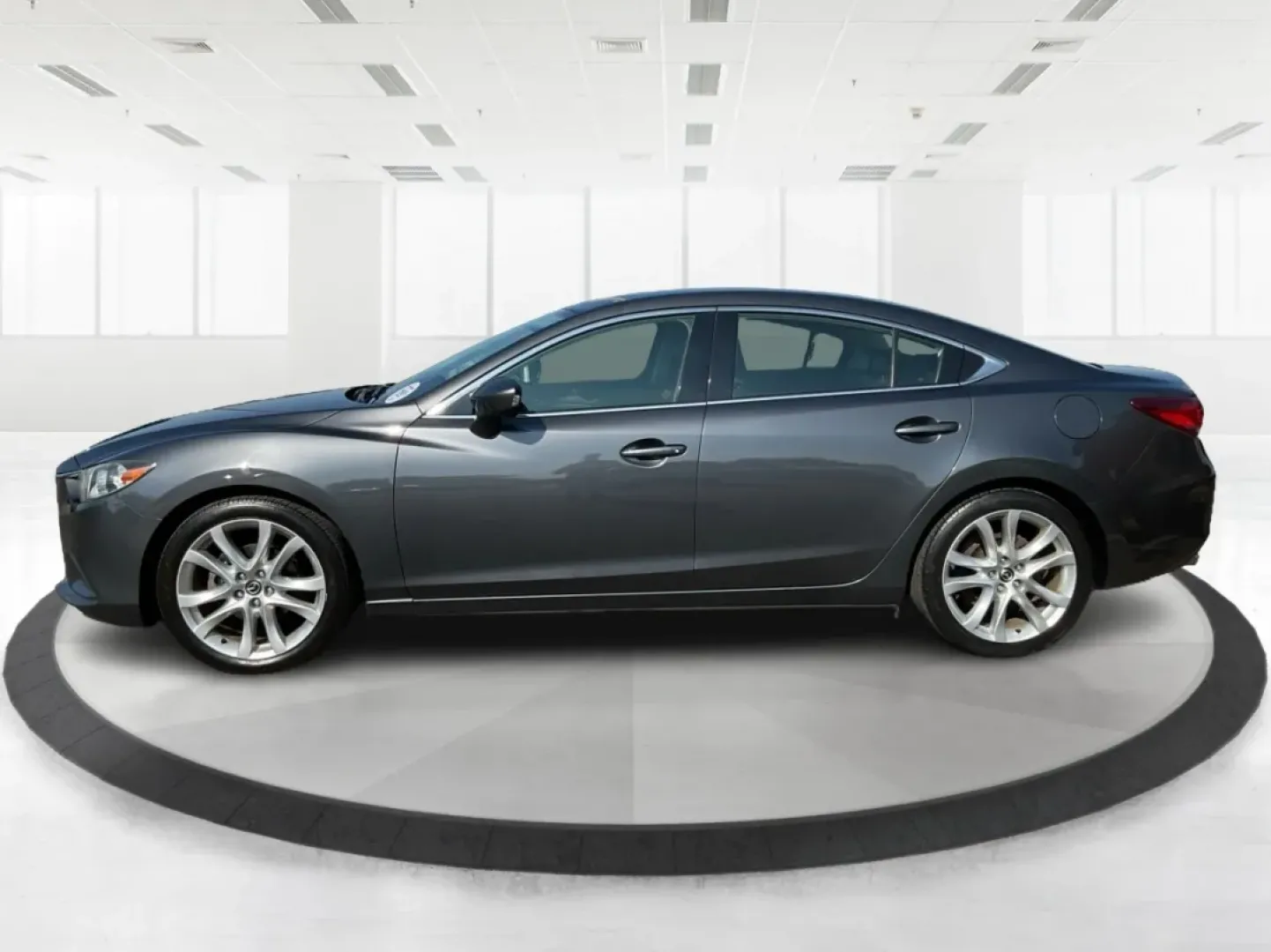 2014 Mazda Mazda6 i Touring (JM1GJ1V67E1) with an SKYACTIV-G 2.5L I-4 gasoline direct injection engine, located at 880 E. National Road, Vandalia, OH, 45377, (937) 908-9800, 39.891918, -84.183594 - **Discover the Perfect Ride for Your Adventures with the 2014 Mazda6 i Touring at Advantage Car and Credit!**<br /> <br /> Are you looking for a vehicle that perfectly balances style, comfort, and practicality? The 2014 Mazda6 i Touring sedan is the ideal choice for those who love to hit the road, w - Photo#5