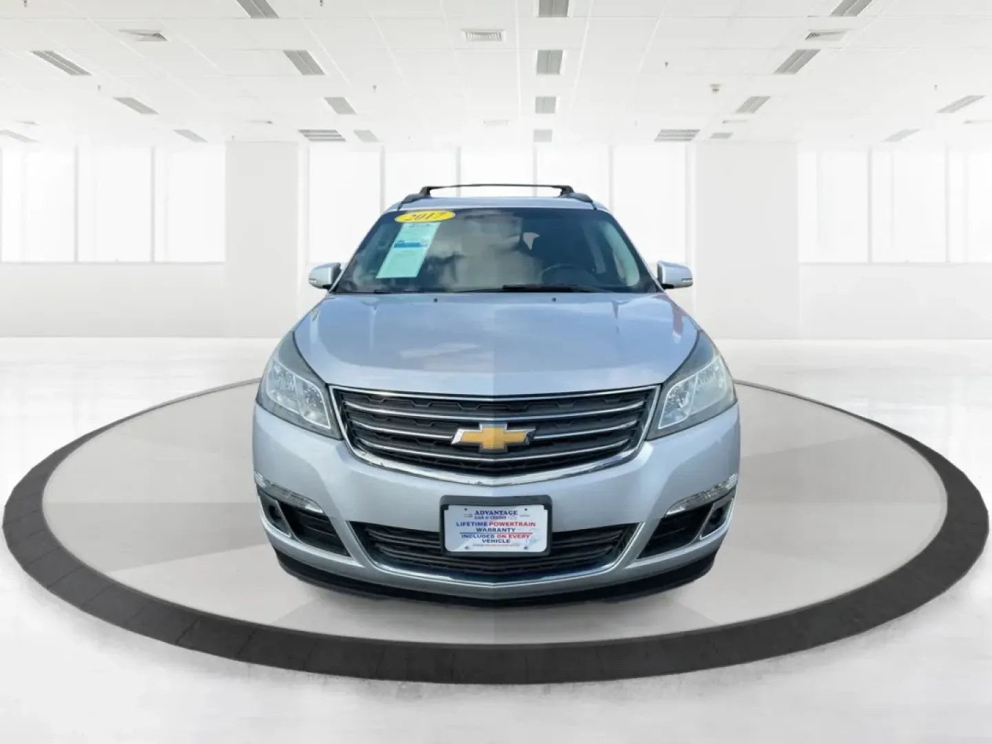 2017 Chevrolet Traverse 1LT (1GNKRGKDXHJ) with an 3.6L V-6 gasoline direct injection engine, located at 1099 N County Rd 25A , Troy, OH, 45373, (937) 908-9800, 40.057079, -84.212883 - ### Discover Your Next Family Adventure with the 2017 Chevrolet Traverse 1LT at Advantage Car and Credit - Troy!<br /> <br /> Are you searching for a reliable vehicle that can comfortably accommodate your growing family or serve as the perfect companion for weekend getaways? Look no further than the - Photo#5