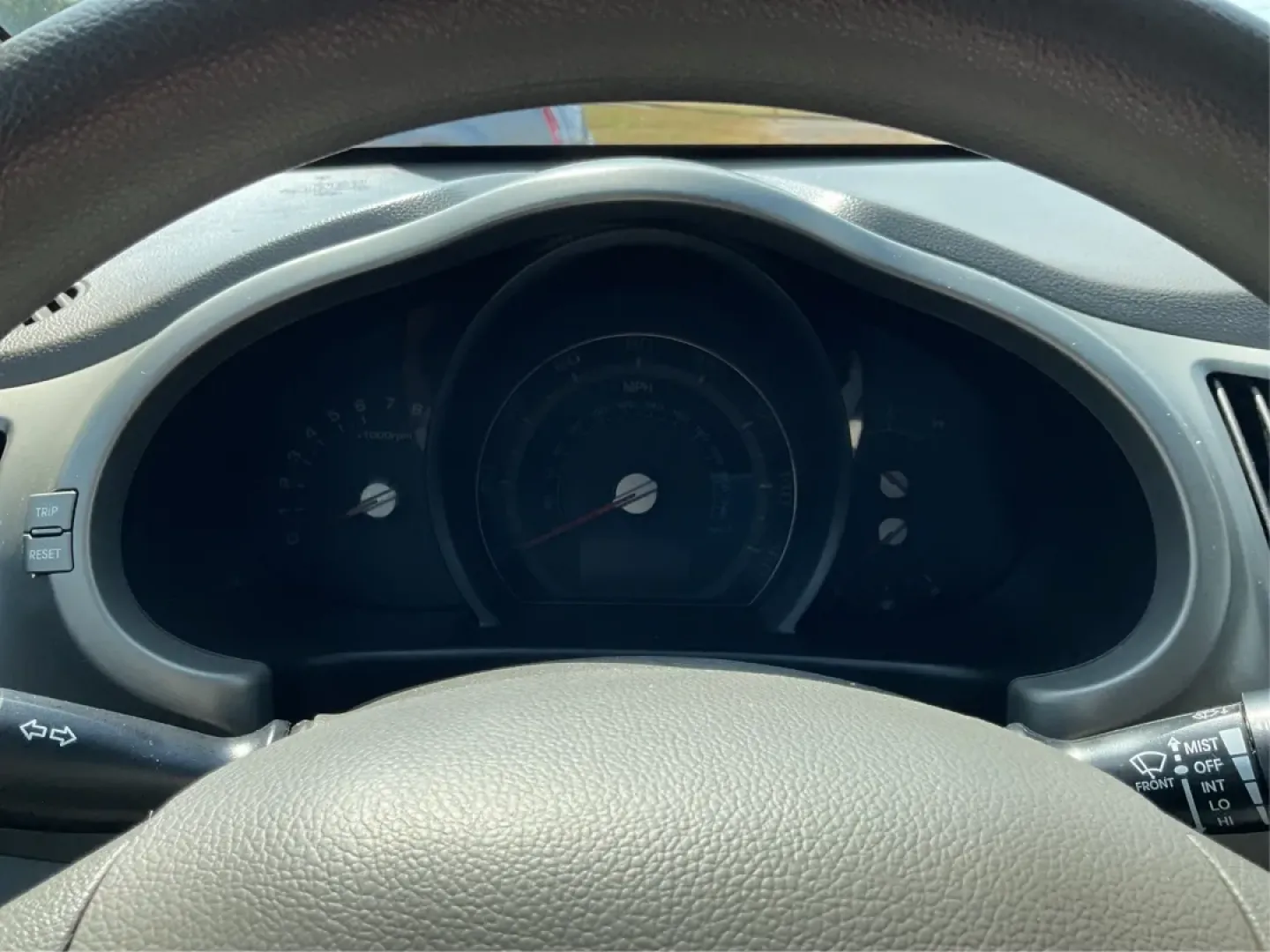 2013 Kia Sportage LX (KNDPBCA26D7) with an 2.4L I-4 DOHC engine, located at 8750 N County Rd 25A, Piqua, OH, 45356, (937) 908-9800, 40.164391, -84.232513 - Experience the ultimate blend of versatility and comfort with this 2013 Kia Sportage LX, perfect for families on the go, urban commuters, or those planning outdoor weekend adventures. This reliable crossover's spacious interior and dynamic performance make it an ideal choice for drivers seeking a de - Photo#15