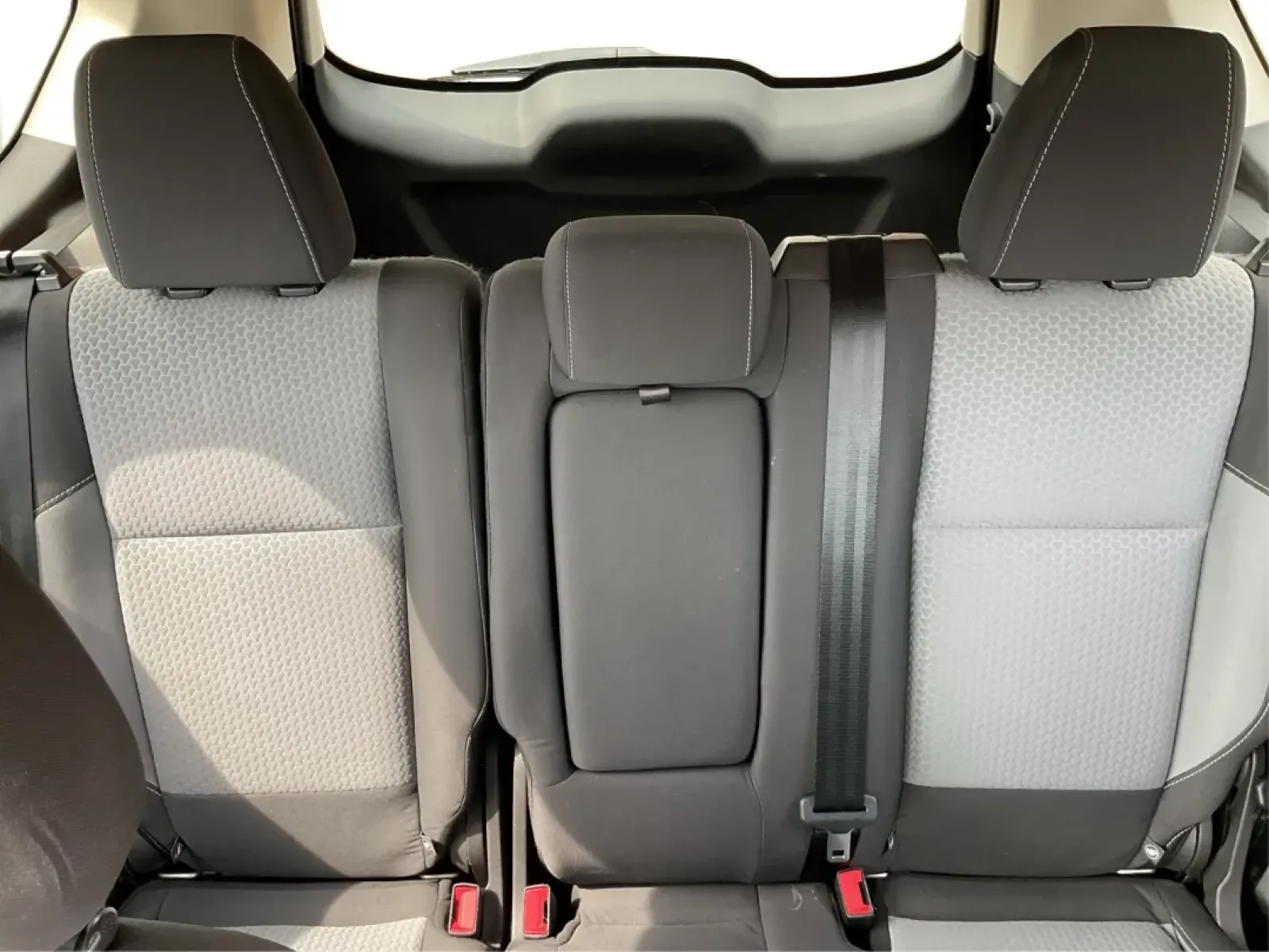 2017 Ford Escape SE (1FMCU9GD3HU) with an Other engine, located at 4508 South Dixie Dr, Moraine, OH, 45439, (937) 908-9800, 39.689976, -84.218452 - Are you searching for a reliable and stylish SUV that fits seamlessly into your busy lifestyle? Look no further than this stunning 2017 Ford Escape SE, available now at Advantage Car and Credit in Fairborn, OH. With its robust features and comfortable design, this vehicle is perfect for growing fami - Photo#14