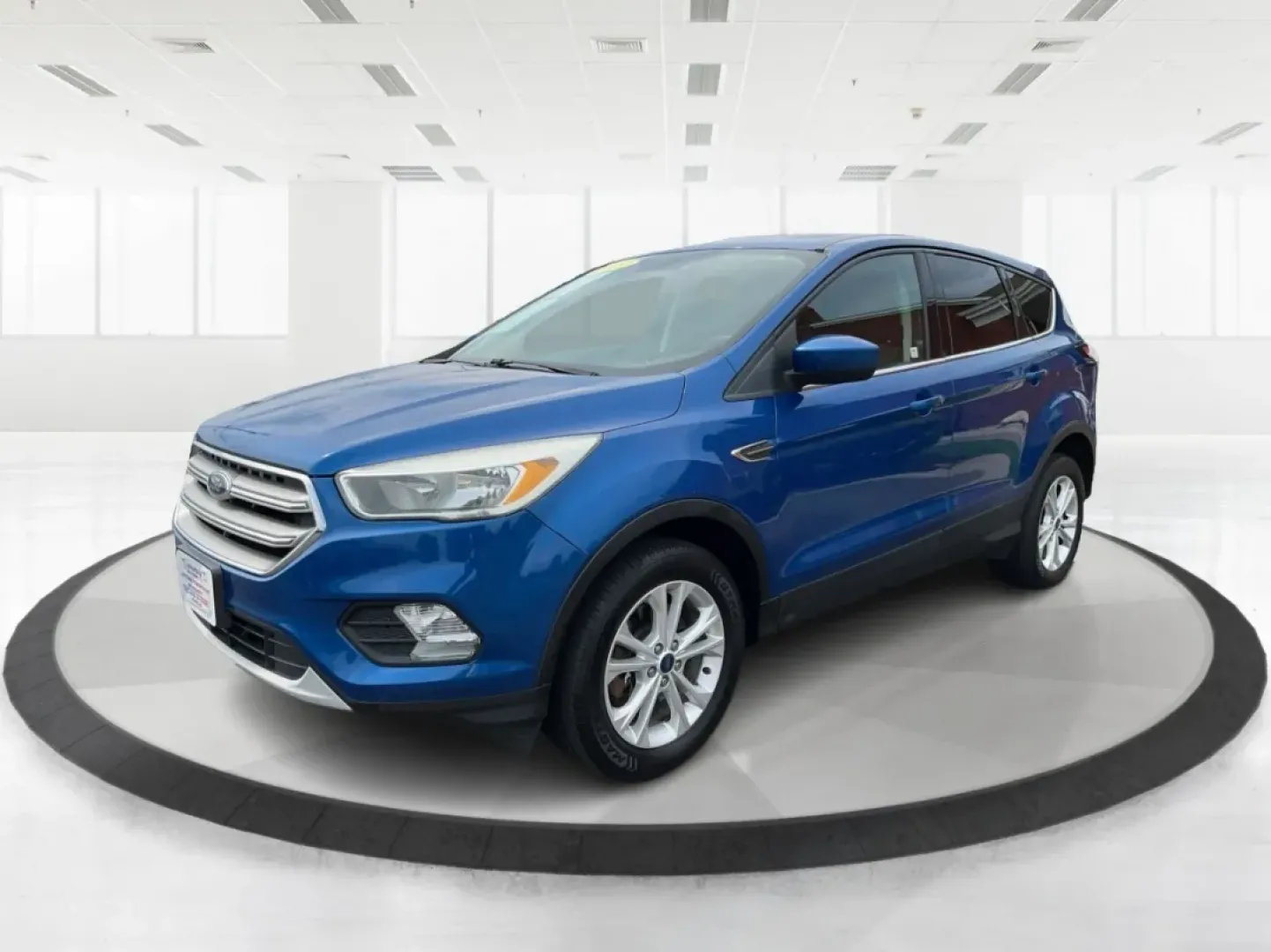 2017 Ford Escape SE (1FMCU9GD3HU) with an Other engine, located at 8750 N County Rd 25A, Piqua, OH, 45356, (937) 908-9800, 40.164391, -84.232513 - Are you searching for a reliable and stylish SUV that fits seamlessly into your busy lifestyle? Look no further than this stunning 2017 Ford Escape SE, available now at Advantage Car and Credit in Fairborn, OH. With its robust features and comfortable design, this vehicle is perfect for growing fami - Photo#8