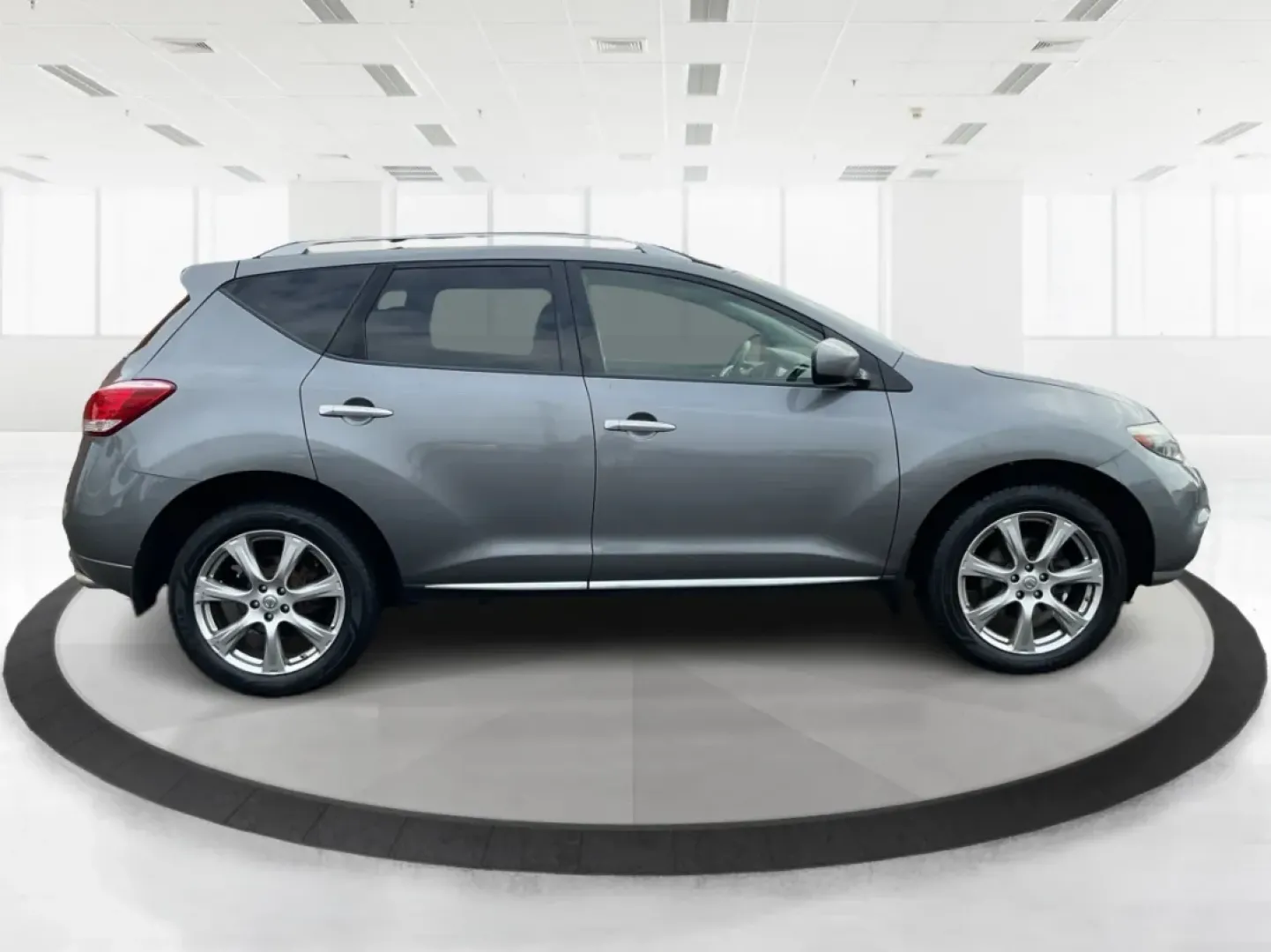 2014 Nissan Murano LE (JN8AZ1MW9EW) with an 3.5L V-6 DOHC engine, located at 8750 N County Rd 25A, Piqua, OH, 45356, (937) 908-9800, 40.164391, -84.232513 - **Elevate Your Driving Experience with the 2014 Nissan Murano LE Perfect for Family Adventures and Daily Commutes!**<br /> <br /> Are you searching for a vehicle that combines comfort, performance, and versatility? The 2014 Nissan Murano LE, available now at Advantage Car and Credit in Piqua, OH, i - Photo#1