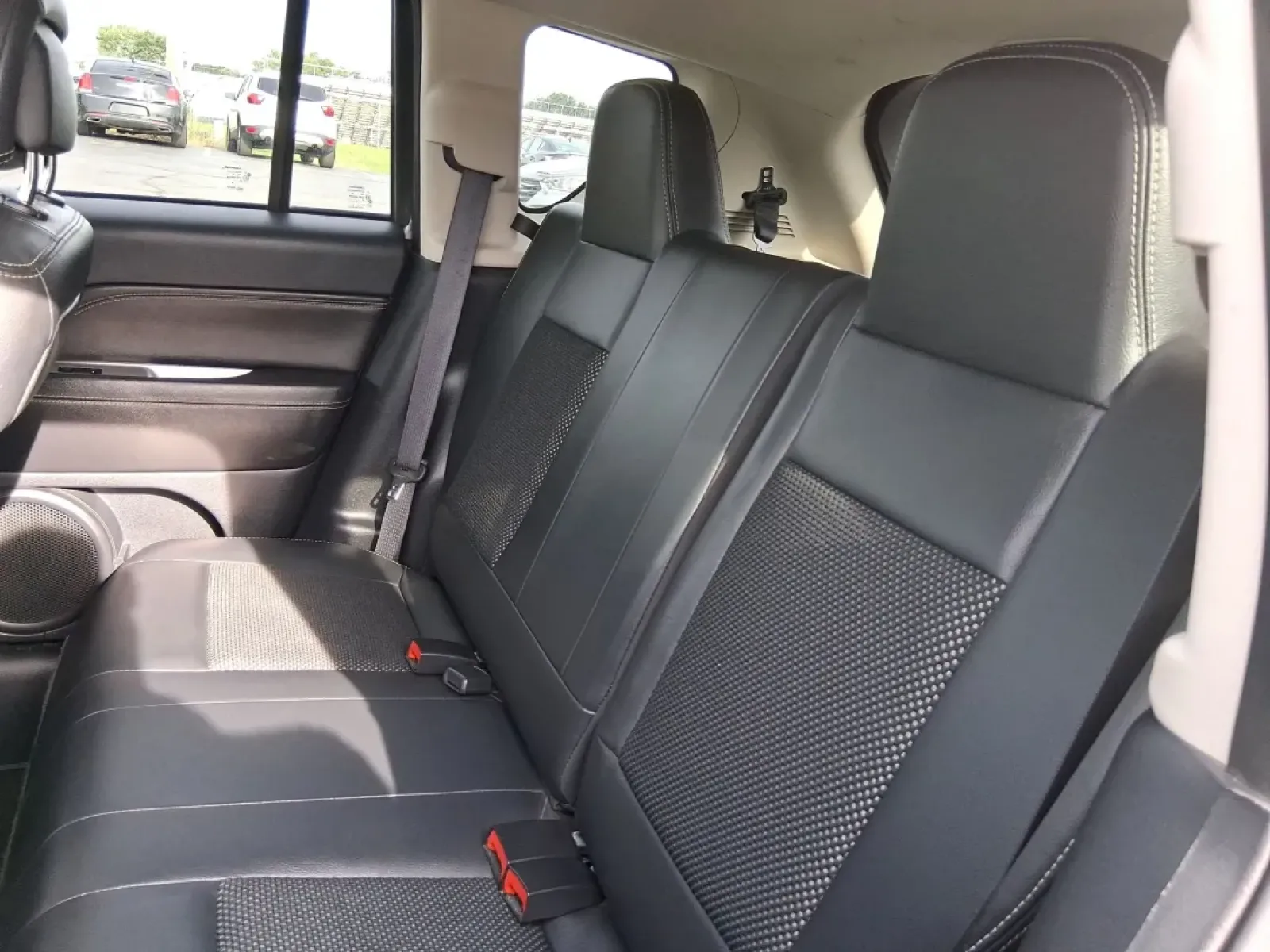 2017 Jeep Compass Latitude FWD (1C4NJCEA3HD) with an Other engine, located at 4508 South Dixie Dr, Moraine, OH, 45439, (937) 908-9800, 39.689976, -84.218452 - 2017 Jeep Compass Latitude FWD - Photo#10