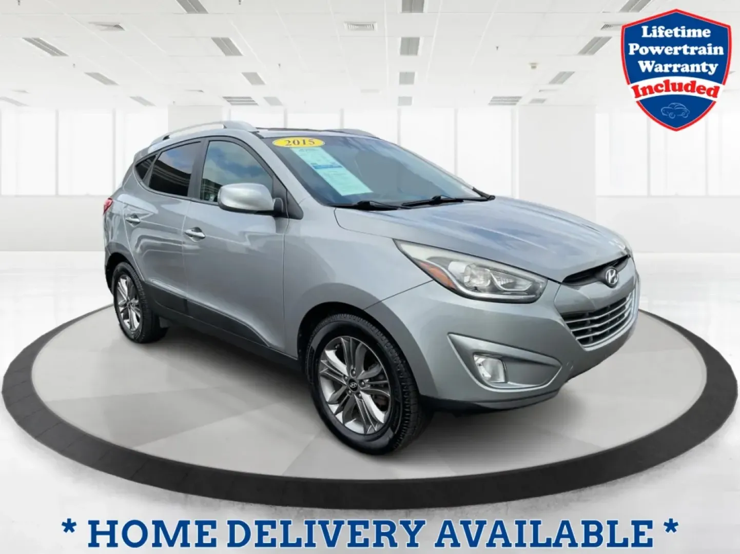 2015 Hyundai Tucson SE (KM8JUCAG2FU) with an Theta II 2.4L I-4 gasoline direct injection engine, located at 1099 N County Rd 25A , Troy, OH, 45373, (937) 908-9800, 40.057079, -84.212883 - Are you ready to elevate your daily commute or weekend adventures? The 2015 Hyundai Tucson SE, available exclusively at Advantage Car and Credit in Troy, OH, is the perfect SUV for anyone looking to enhance their lifestyle with a reliable and stylish vehicle. With its robust features and practicalit - Photo#0