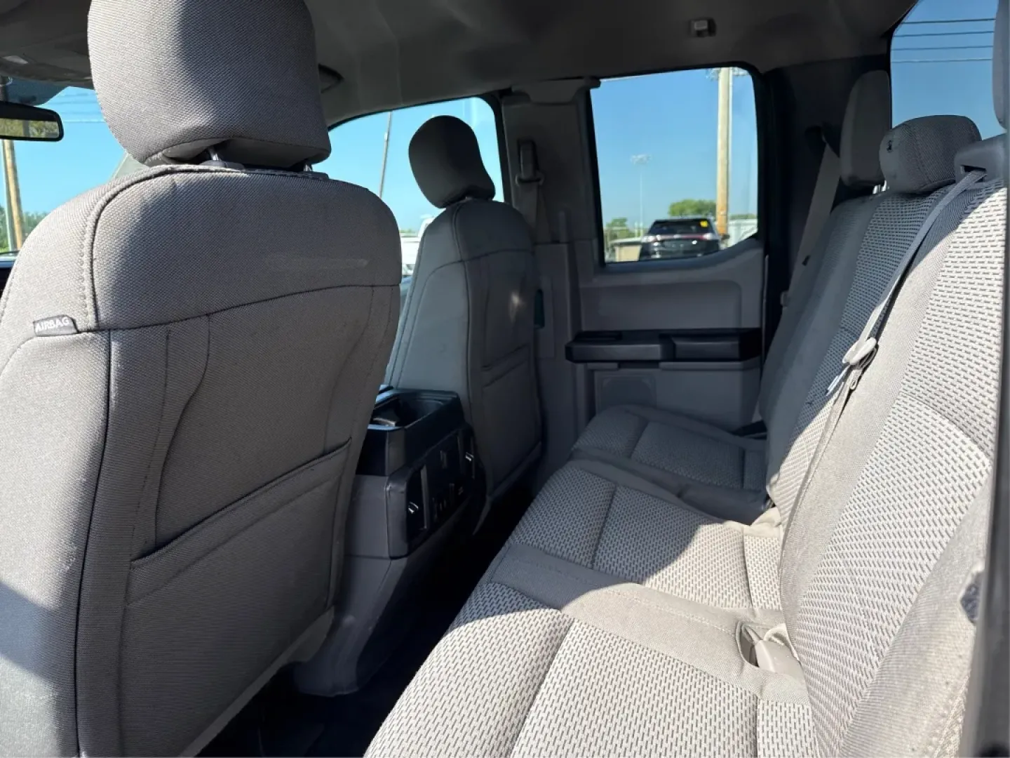 2017 Ford F-150 XLT (1FTFX1EF2HF) with an 5L V-8 DOHC engine, located at 401 Woodman Dr, Riverside, OH, 45431, (937) 908-9800, 39.760899, -84.123421 - **Unleash Your Adventures with This 2017 Ford F-150 XLT from Advantage Car and Credit - Troy!** <br /> <br /> Are you in search of a reliable truck that fits your adventurous lifestyle while also providing the comfort and technology you crave? Look no further than this stunning 2017 Ford F-150 XLT, - Photo#10