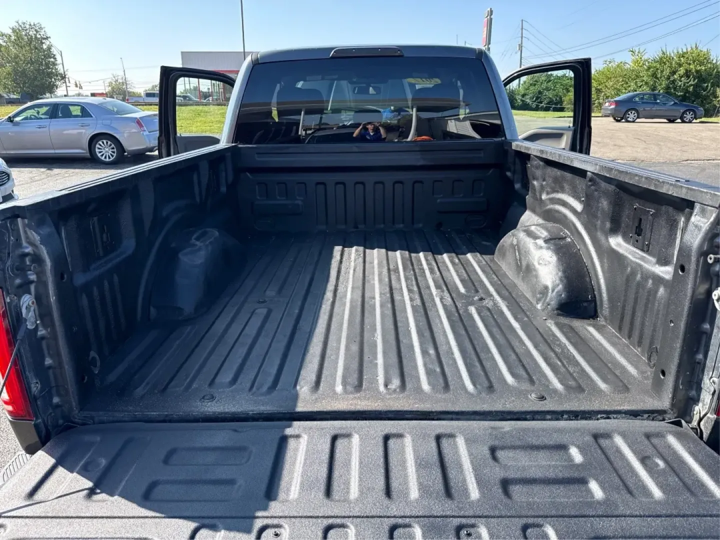 2017 Ford F-150 XLT (1FTFX1EF2HF) with an 5L V-8 DOHC engine, located at 401 Woodman Dr, Riverside, OH, 45431, (937) 908-9800, 39.760899, -84.123421 - **Unleash Your Adventures with This 2017 Ford F-150 XLT from Advantage Car and Credit - Troy!** <br /> <br /> Are you in search of a reliable truck that fits your adventurous lifestyle while also providing the comfort and technology you crave? Look no further than this stunning 2017 Ford F-150 XLT, - Photo#12