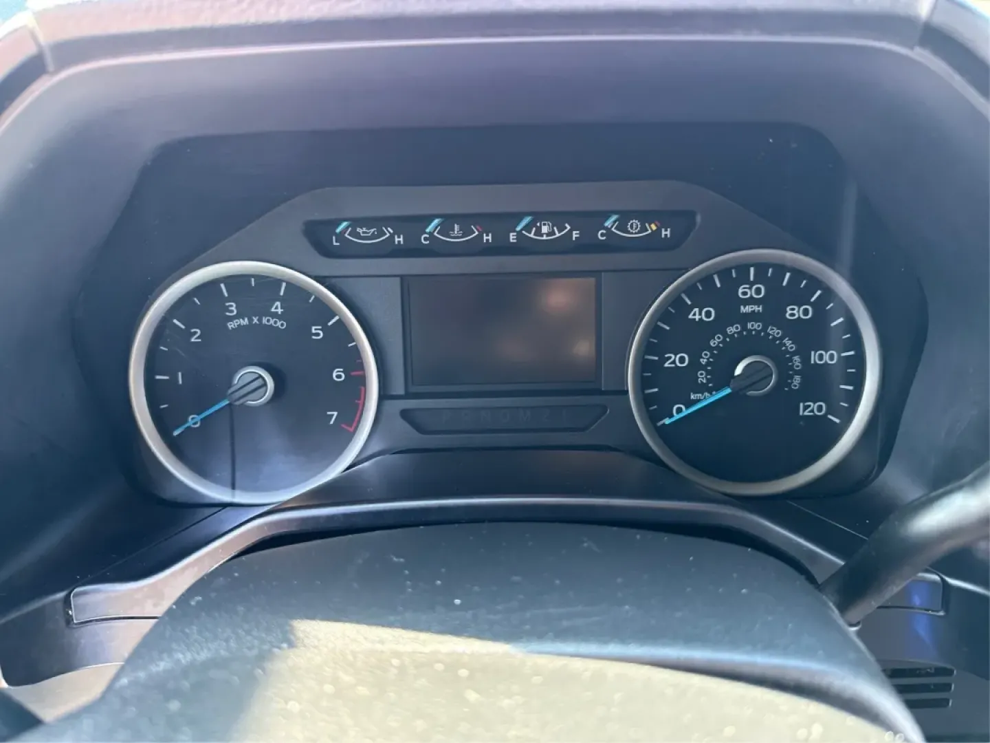 2017 Ford F-150 XLT (1FTFX1EF2HF) with an 5L V-8 DOHC engine, located at 401 Woodman Dr, Riverside, OH, 45431, (937) 908-9800, 39.760899, -84.123421 - **Unleash Your Adventures with This 2017 Ford F-150 XLT from Advantage Car and Credit - Troy!** <br /> <br /> Are you in search of a reliable truck that fits your adventurous lifestyle while also providing the comfort and technology you crave? Look no further than this stunning 2017 Ford F-150 XLT, - Photo#15