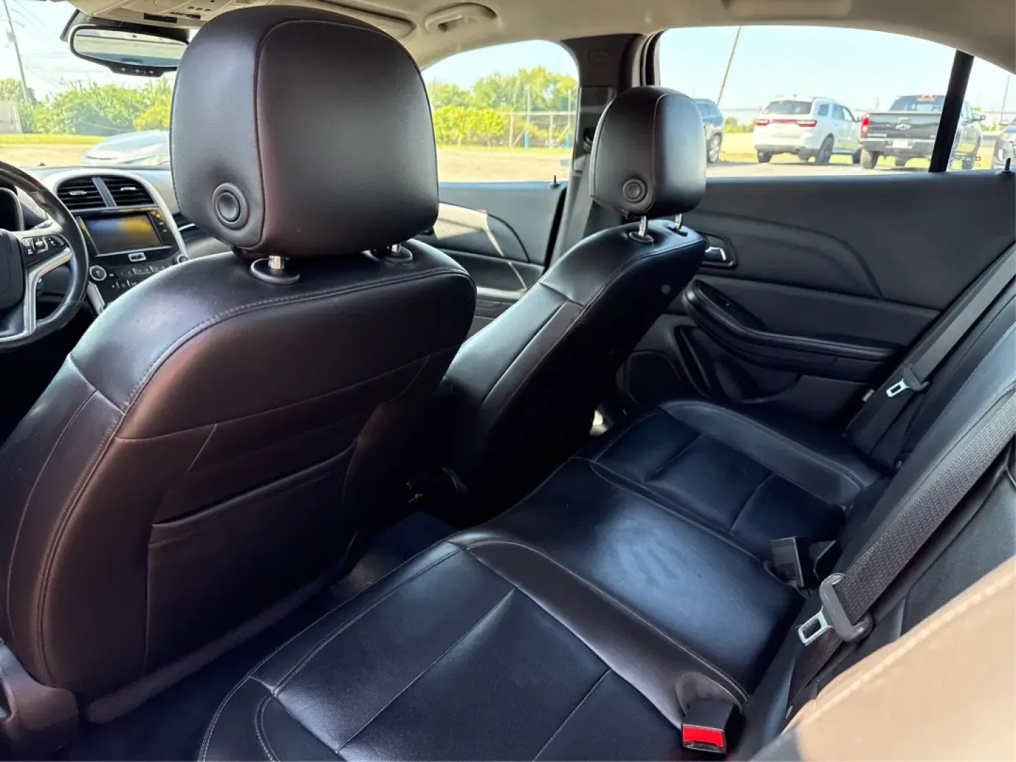 2014 Chevrolet Malibu 2LT (1G11E5SL4EF) with an 2.5L L4 DOHC 16V engine, 6-Speed Automatic transmission, located at 401 Woodman Dr, Riverside, OH, 45431, (937) 908-9800, 39.760899, -84.123421 - **Drive in Style: The 2014 Chevrolet Malibu 2LT Awaits You!** <br /> <br /> Are you ready to elevate your daily commute or embark on unforgettable weekend road trips? The 2014 Chevrolet Malibu 2LT is the ultimate sedan designed for budget-conscious buyers and anyone seeking a reliable vehicle that d - Photo#10