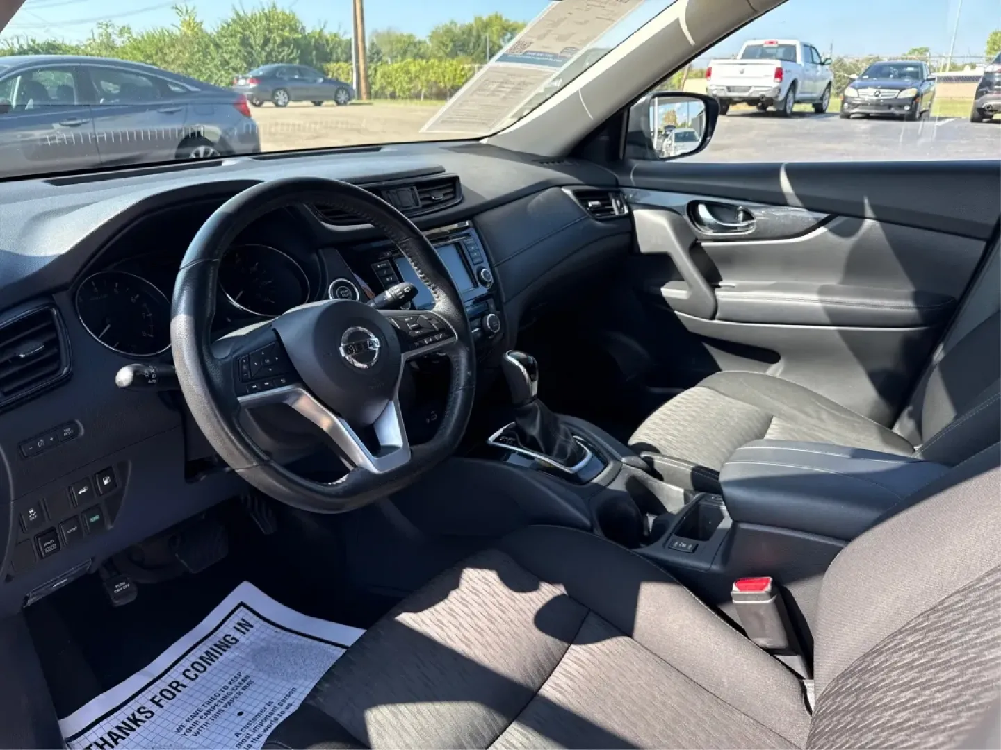 2018 Nissan Rogue SV (KNMAT2MV7JP) with an 2.5L I-4 DOHC engine, located at 8750 N County Rd 25A, Piqua, OH, 45356, (937) 908-9800, 40.164391, -84.232513 - **Adventure Awaits with the 2018 Nissan Rogue SV Perfect for Your Lifestyle!**<br /> <br /> Are you ready to elevate your driving experience? The 2018 Nissan Rogue SV, with its impeccable blend of style, comfort, and versatility, is designed for those who crave adventure without sacrificing practic - Photo#9