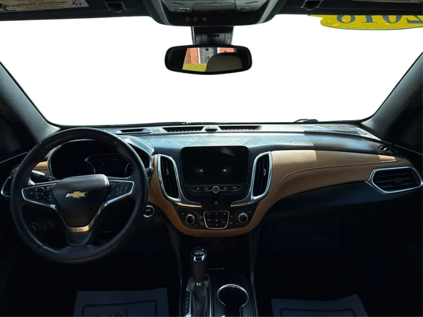 2018 Chevrolet Equinox Premier (2GNAXVEV0J6) with an 1.5L I-4 gasoline direct injection engine, located at 880 E. National Road, Vandalia, OH, 45377, (937) 908-9800, 39.891918, -84.183594 - **Discover Your Next Adventure with the 2018 Chevrolet Equinox at Advantage Car and Credit - Vandalia!**<br /> <br /> Are you ready to elevate your driving experience and embrace a lifestyle filled with excitement and exploration? Look no further than our stunning 2018 Chevrolet Equinox Premier at A - Photo#21