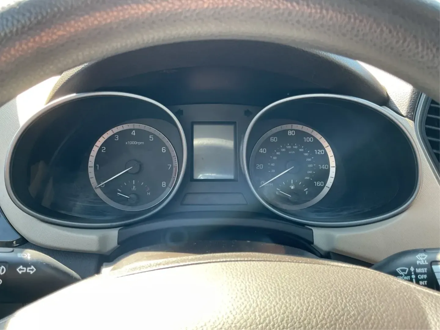 2017 Hyundai Santa Fe Sport 2.4 FWD (5NMZU3LB6HH) with an 2.4L L4 DOHC 16V engine, 6-Speed Automatic transmission, located at 4508 South Dixie Dr, Moraine, OH, 45439, (937) 908-9800, 39.689976, -84.218452 - **Explore Adventure with the 2017 Hyundai Santa Fe - Perfect for Families and Weekend Warriors!**<br /> <br /> Are you in search of a versatile SUV that can handle everything from family road trips to daily commutes? Look no further! The 2017 Hyundai Santa Fe, featuring a stunning Marlin Blue exteri - Photo#15