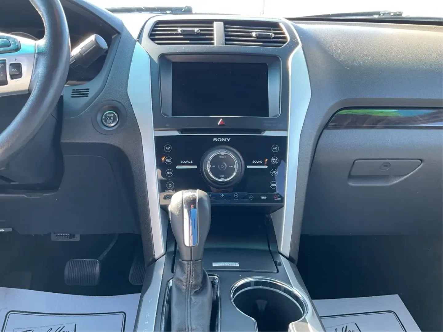 2014 Ford Explorer Limited (1FM5K8F82EG) with an 3.5L V-6 DOHC engine, located at 8750 N County Rd 25A, Piqua, OH, 45356, (937) 908-9800, 40.164391, -84.232513 - **Conquer Every Journey with the 2014 Ford Explorer Limited Your Family's Ultimate Adventure Vehicle!**<br /> <br /> Are you ready to elevate your family adventures and daily commutes? The 2014 Ford Explorer Limited is more than just a vehicle; it's your ticket to unforgettable experiences. This st - Photo#13