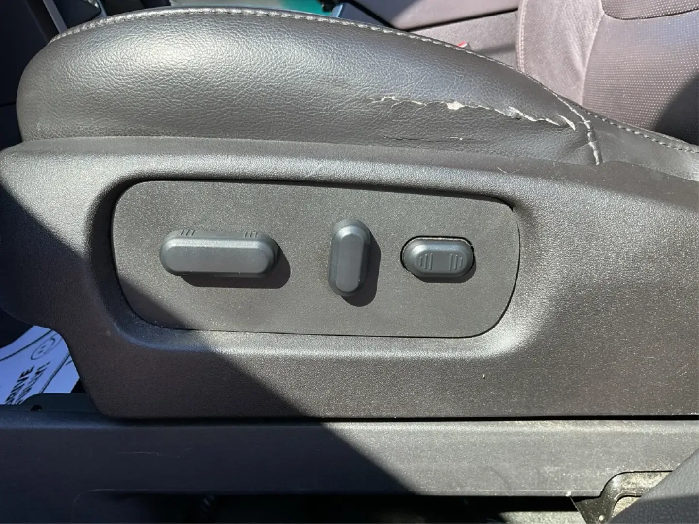 2014 Ford Explorer Limited (1FM5K8F82EG) with an 3.5L V-6 DOHC engine, located at 8750 N County Rd 25A, Piqua, OH, 45356, (937) 908-9800, 40.164391, -84.232513 - **Conquer Every Journey with the 2014 Ford Explorer Limited Your Family's Ultimate Adventure Vehicle!**<br /> <br /> Are you ready to elevate your family adventures and daily commutes? The 2014 Ford Explorer Limited is more than just a vehicle; it's your ticket to unforgettable experiences. This st - Photo#18