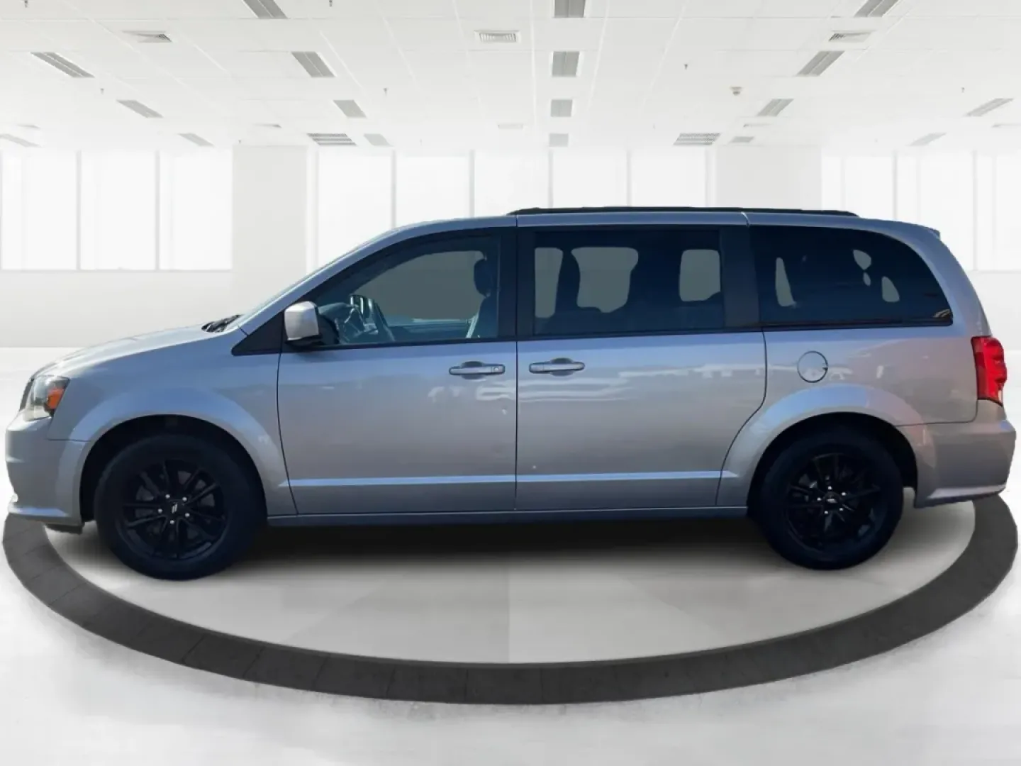 2019 Dodge Grand Caravan GT (2C4RDGEG7KR) with an Pentastar 3.6L V-6 DOHC engine, located at 8750 N County Rd 25A, Piqua, OH, 45356, (937) 908-9800, 40.164391, -84.232513 - Are you searching for the perfect vehicle that can effortlessly fit into your family's busy lifestyle? Look no further! The 2019 Dodge Grand Caravan GT is the ultimate choice for growing families, weekend adventurers, and anyone needing a reliable and spacious ride. With its impressive safety featur - Photo#5