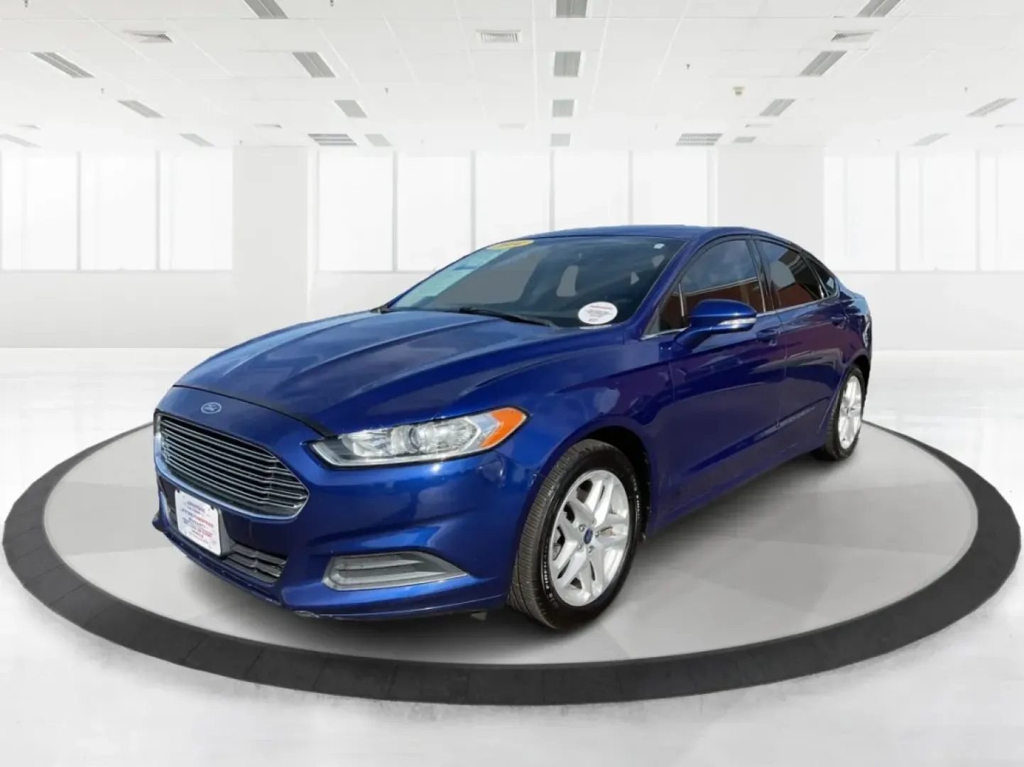 2014 Ford Fusion SE (3FA6P0H78ER) with an Other engine, located at 1184 Kauffman Ave, Fairborn, OH, 45324, (937) 908-9800, 39.807072, -84.030914 - **Experience the Perfect Blend of Style and Reliability with the 2014 Ford Fusion SE**<br /> <br /> Are you in search of a dependable sedan that seamlessly balances style, comfort, and performance for your daily commute or weekend adventures? Look no further than the 2014 Ford Fusion SE, available n - Photo#8