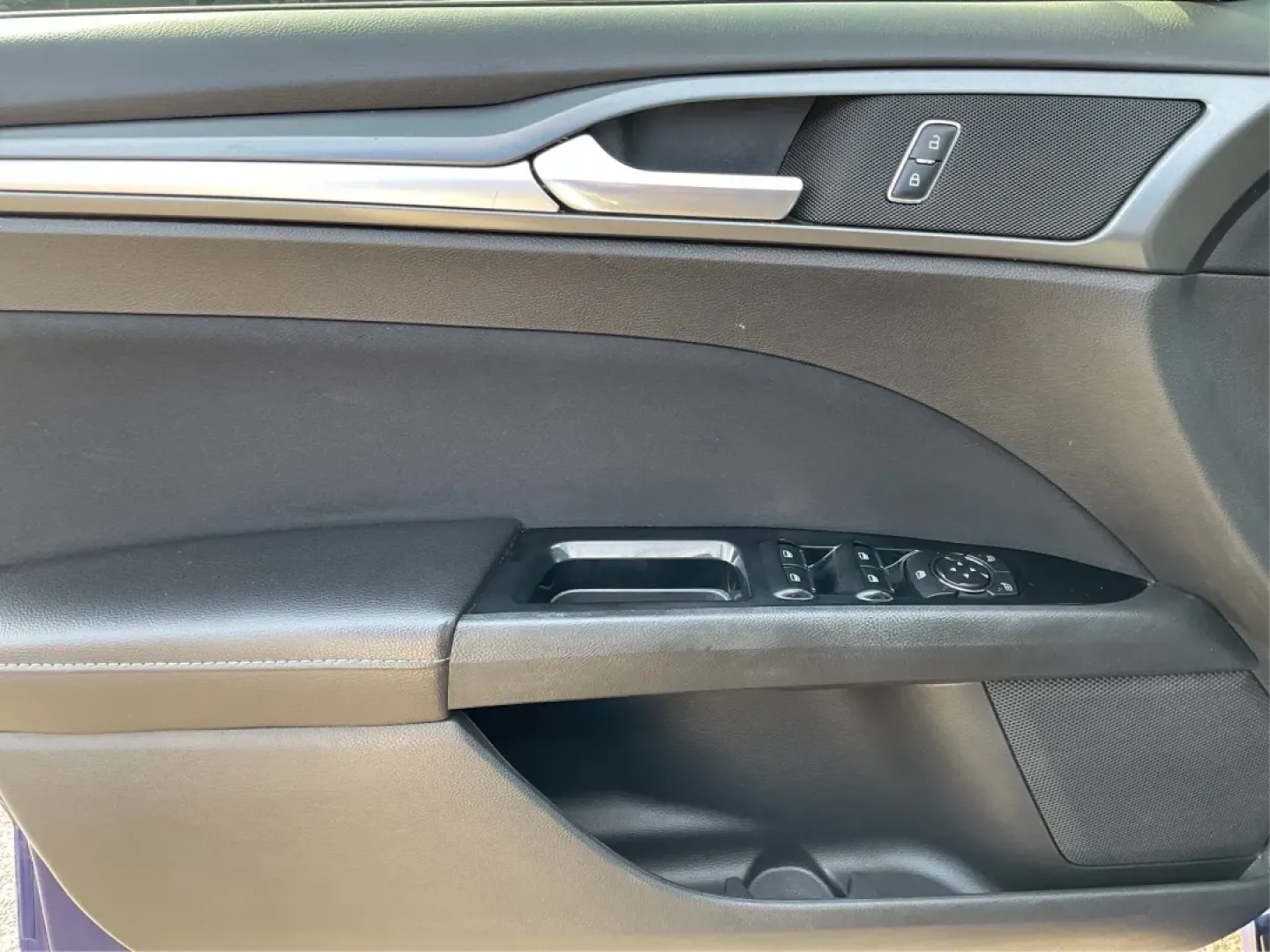 2014 Ford Fusion SE (3FA6P0H78ER) with an Other engine, located at 1184 Kauffman Ave, Fairborn, OH, 45324, (937) 908-9800, 39.807072, -84.030914 - **Experience the Perfect Blend of Style and Reliability with the 2014 Ford Fusion SE**<br /> <br /> Are you in search of a dependable sedan that seamlessly balances style, comfort, and performance for your daily commute or weekend adventures? Look no further than the 2014 Ford Fusion SE, available n - Photo#19