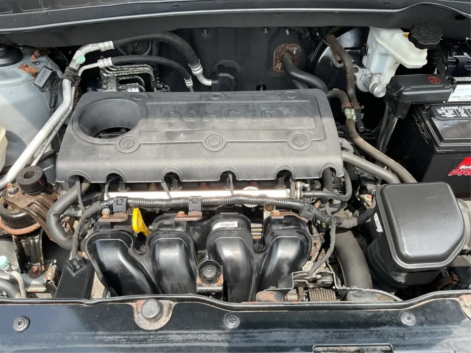 2010 Hyundai Tucson Limited (KM8JUCAC0AU) with an Theta II 2.4L I-4 DOHC engine, located at 4508 South Dixie Dr, Moraine, OH, 45439, (937) 908-9800, 39.689976, -84.218452 - **Adventure Awaits with the 2010 Hyundai Tucson Limited at Advantage Car and Credit!**<br /> <br /> Are you ready to embark on new adventures with your family or explore the great outdoors? The 2010 Hyundai Tucson Limited is the perfect companion for anyone who craves versatility and comfort-ideal f - Photo#11