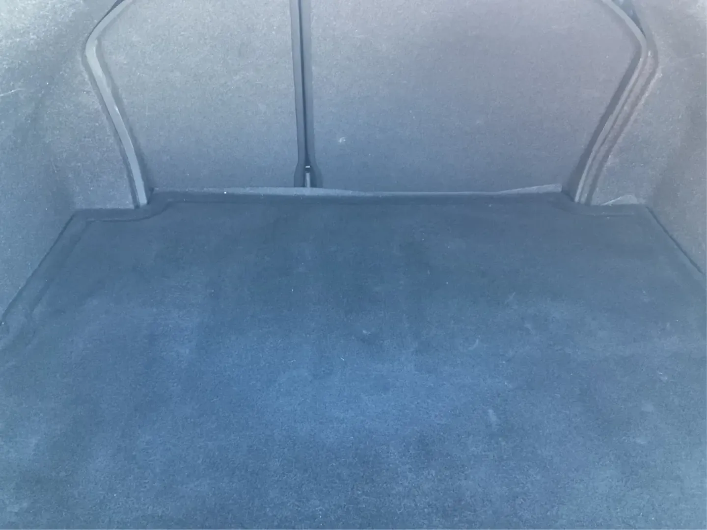 2018 Hyundai Elantra SEL (KMHD84LF3JU) with an Nu 2L I-4 DOHC engine, located at 880 E. National Road, Vandalia, OH, 45377, (937) 908-9800, 39.891918, -84.183594 - Are you in the market for a reliable and stylish vehicle that fits your lifestyle? The 2018 Hyundai Elantra SEL, available at Advantage Car and Credit in Vandalia, OH, is your perfect companion for both daily commutes and weekend adventures. With its sophisticated design and smart technology, this s - Photo#12
