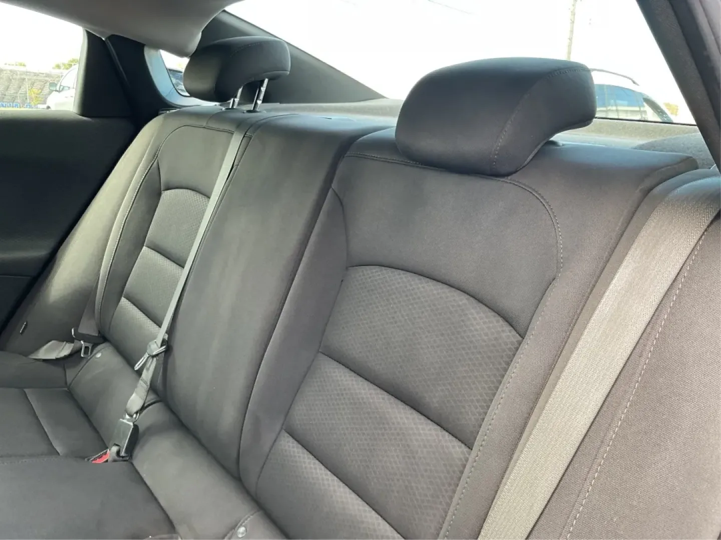 2019 Chevrolet Malibu 1LS (1G1ZB5STXKF) with an ECOTEC 1.5L I-4 gasoline direct injection engine, located at 401 Woodman Dr, Riverside, OH, 45431, (937) 908-9800, 39.760899, -84.123421 - Looking for a reliable sedan that fits seamlessly into your lifestyle? The 2019 Chevrolet Malibu 1LS, now available at Advantage Car and Credit in Riverside, OH, is the perfect blend of style, comfort, and functionality. Whether you're commuting to work, running errands around town, or planning a we - Photo#10