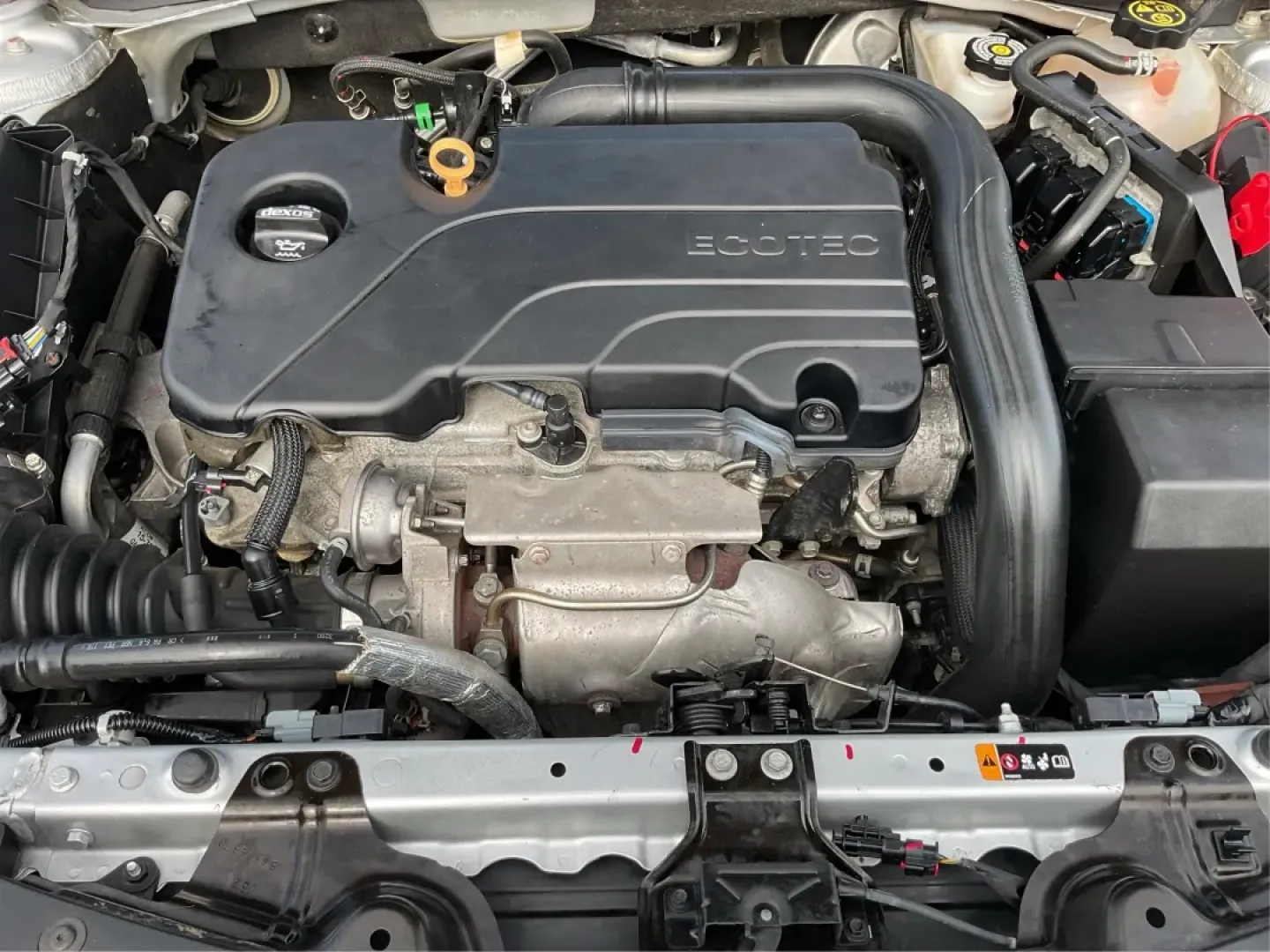 2019 Chevrolet Malibu 1LS (1G1ZB5STXKF) with an ECOTEC 1.5L I-4 gasoline direct injection engine, located at 401 Woodman Dr, Riverside, OH, 45431, (937) 908-9800, 39.760899, -84.123421 - Looking for a reliable sedan that fits seamlessly into your lifestyle? The 2019 Chevrolet Malibu 1LS, now available at Advantage Car and Credit in Riverside, OH, is the perfect blend of style, comfort, and functionality. Whether you're commuting to work, running errands around town, or planning a we - Photo#11