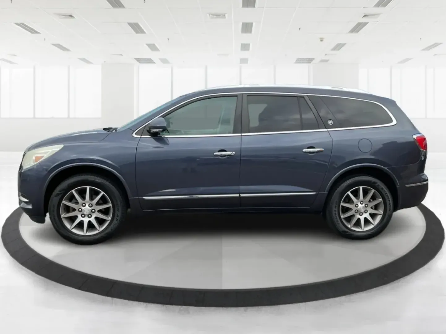 2013 Buick Enclave Leather (5GAKRCKD8DJ) with an 3.6L V-6 gasoline direct injection engine, located at 401 Woodman Dr, Riverside, OH, 45431, (937) 908-9800, 39.760899, -84.123421 - Are you looking for a spacious family SUV that combines comfort, style, and technology? Look no further than this stunning 2013 Buick Enclave, available now at Advantage Car and Credit in Riverside, OH! Perfect for growing families or those who love weekend adventures, this vehicle effortlessly marr - Photo#5