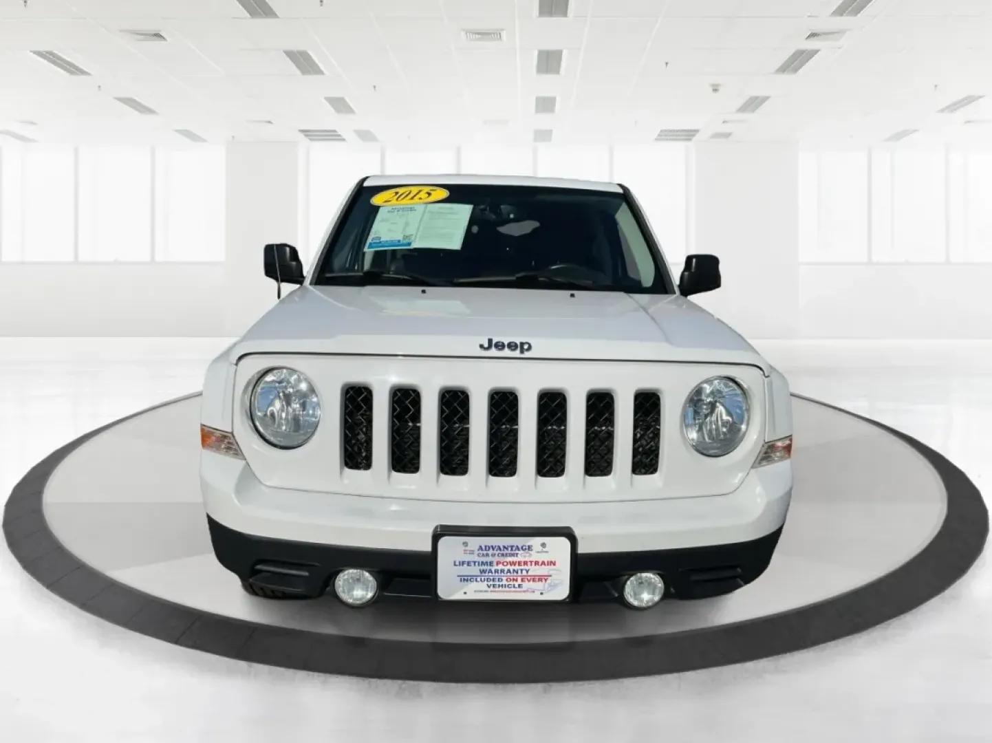 2015 Jeep Patriot High Altitude Edition (1C4NJPFA5FD) with an 2L I-4 DOHC engine, located at 4508 South Dixie Dr, Moraine, OH, 45439, (937) 908-9800, 39.689976, -84.218452 - Discover the perfect blend of adventure and everyday practicality with the 2015 Jeep Patriot High Altitude Edition, now available at Advantage Car and Credit in Moraine, OH! Designed for those who want to conquer both the urban jungle and the great outdoors, this SUV is not just a vehicle; it's a li - Photo#7