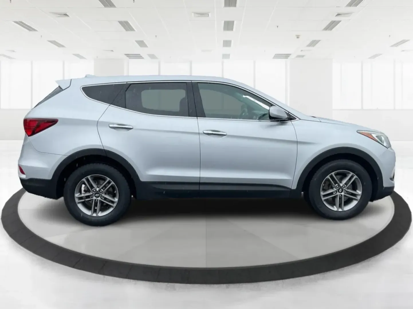 2017 Hyundai Santa Fe 2.4L (5XYZTDLB2HG) with an Theta II 2.4L I-4 gasoline direct injection engine, located at 1184 Kauffman Ave, Fairborn, OH, 45324, (937) 908-9800, 39.807072, -84.030914 - Discover the perfect blend of comfort, capability, and style with the 2017 Hyundai Santa Fe, now available at Advantage Car and Credit, located at 1184 Kauffman Ave, Fairborn, OH 45324. This versatile SUV is an excellent choice for growing families, weekend adventurers, or budget-conscious buyers lo - Photo#1