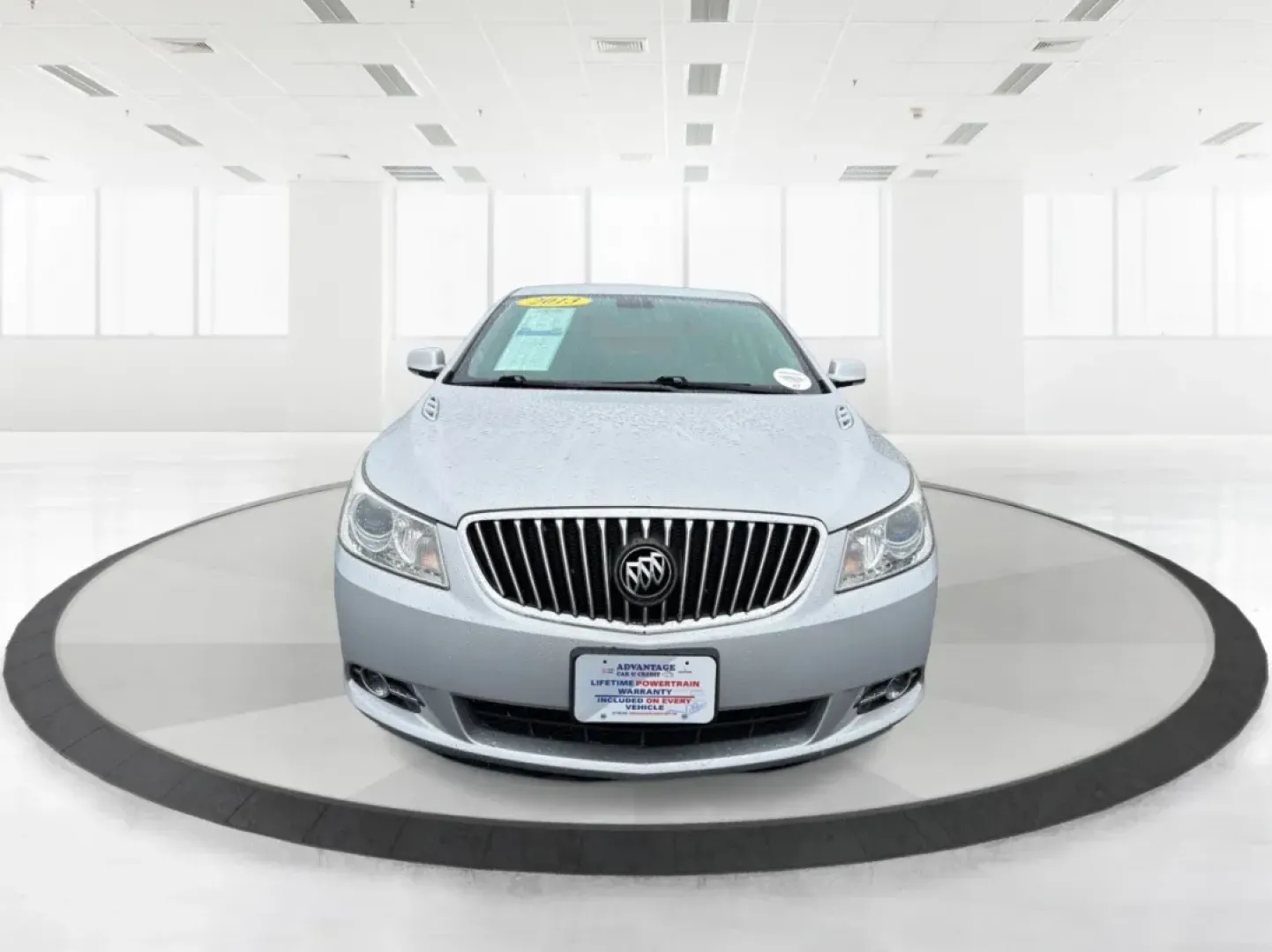 2013 Buick LaCrosse Premium 1 Group (1G4GF5E38DF) with an 3.6L V-6 gasoline direct injection engine, located at 1099 N County Rd 25A , Troy, OH, 45373, (937) 908-9800, 40.057079, -84.212883 - **Discover Comfort and Luxury with This 2013 Buick LaCrosse Perfect for Commuters and Families!**<br /> <br /> Are you looking for a vehicle that combines elegance, comfort, and practicality? Look no further than the stunning 2013 Buick LaCrosse, available now at Advantage Car and Credit - Troy! Th - Photo#7