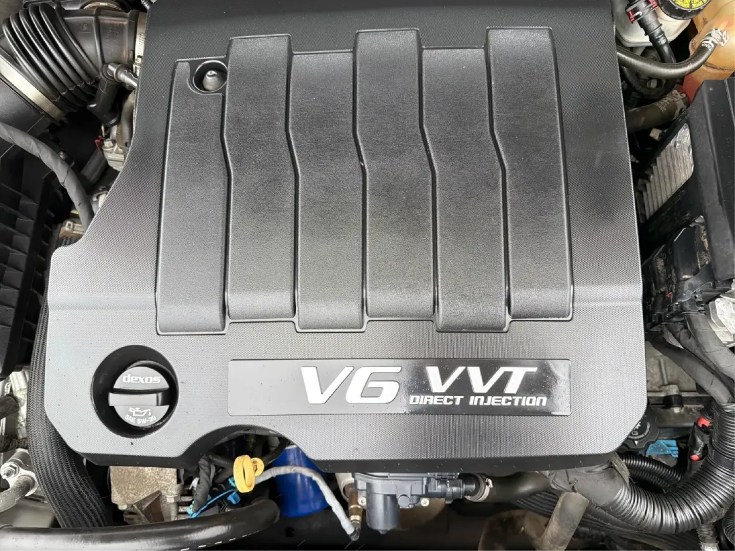 2013 Buick LaCrosse Premium 1 Group (1G4GF5E38DF) with an 3.6L V-6 gasoline direct injection engine, located at 1951 S Dayton Lakeview Rd., New Carlisle, OH, 45344, (937) 908-9800, 39.890999, -84.050255 - **Discover Comfort and Luxury with This 2013 Buick LaCrosse Perfect for Commuters and Families!**<br /> <br /> Are you looking for a vehicle that combines elegance, comfort, and practicality? Look no further than the stunning 2013 Buick LaCrosse, available now at Advantage Car and Credit - Troy! Th - Photo#11