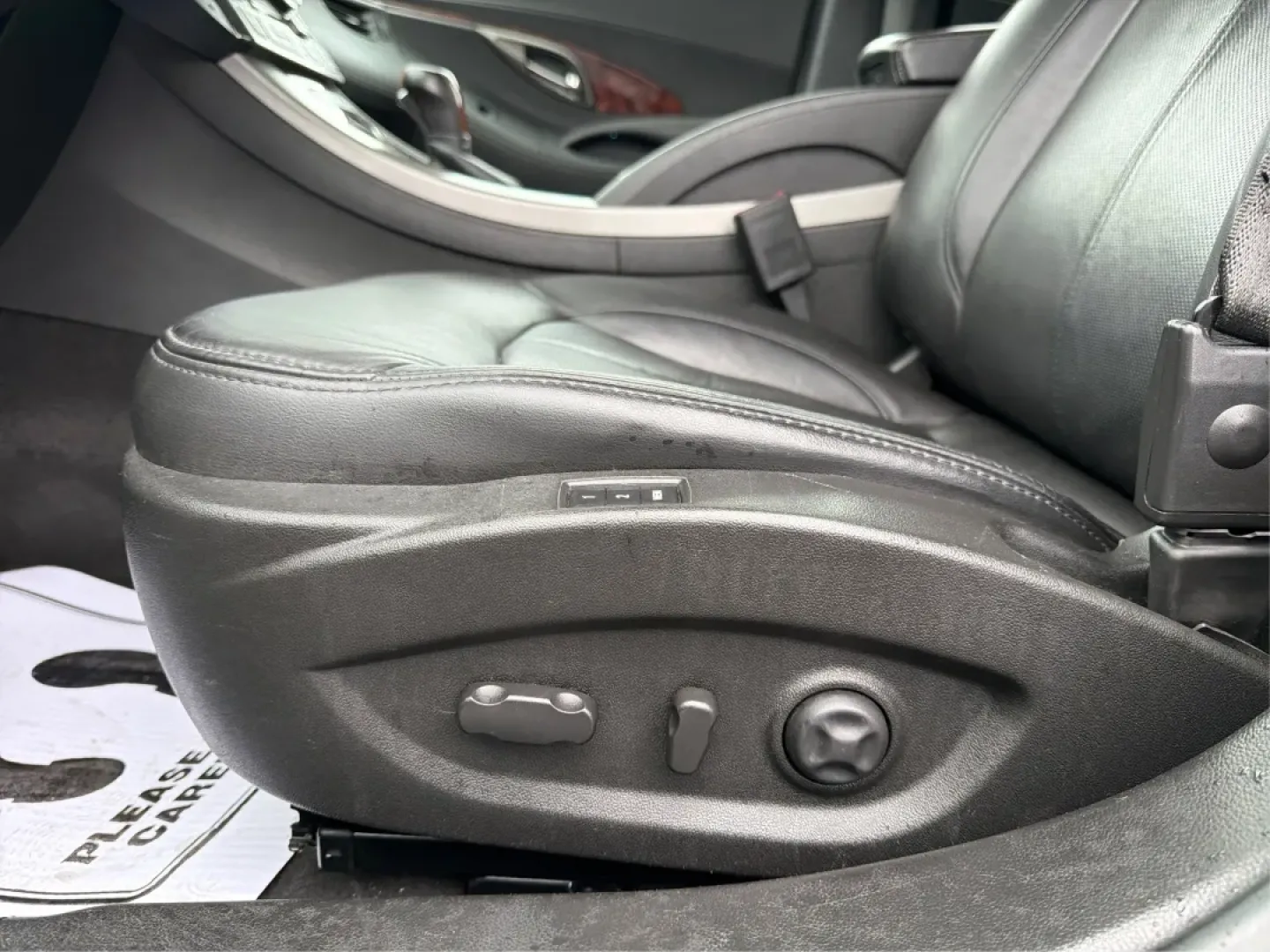 2013 Buick LaCrosse Premium 1 Group (1G4GF5E38DF) with an 3.6L V-6 gasoline direct injection engine, located at 1951 S Dayton Lakeview Rd., New Carlisle, OH, 45344, (937) 908-9800, 39.890999, -84.050255 - **Discover Comfort and Luxury with This 2013 Buick LaCrosse Perfect for Commuters and Families!**<br /> <br /> Are you looking for a vehicle that combines elegance, comfort, and practicality? Look no further than the stunning 2013 Buick LaCrosse, available now at Advantage Car and Credit - Troy! Th - Photo#18