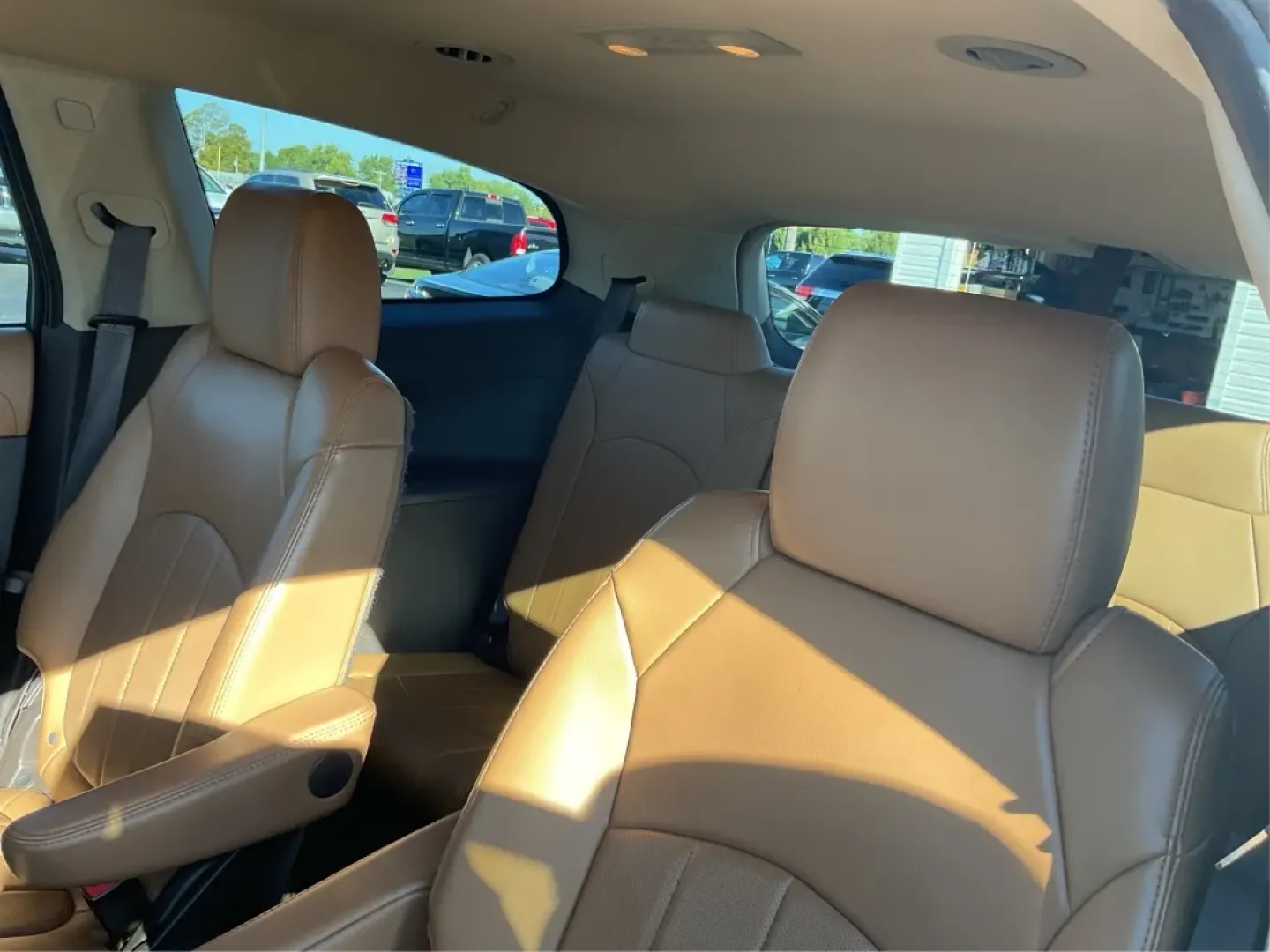 2015 Buick Enclave Leather (5GAKVBKD1FJ) with an 3.6L V-6 gasoline direct injection engine, located at 1099 N County Rd 25A , Troy, OH, 45373, (937) 908-9800, 40.057079, -84.212883 - Experience the thrill of weekend adventures and family road trips with the 2015 Buick Enclave, now available at Advantage Car and Credit - Troy. This exceptional SUV, located at 1099 N County Rd 25A, Troy, OH 45373, is designed to meet the needs of growing families and those who love to explore the - Photo#10