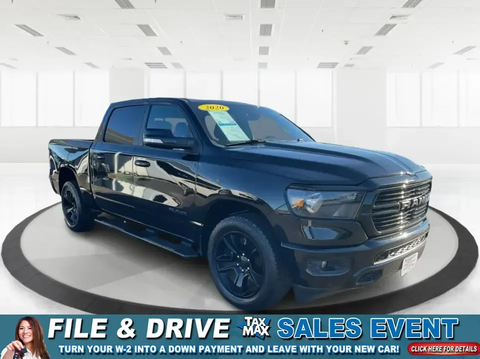 2020 Ram 1500 Big Horn Crew Cab 4x4 5'7 Box (1C6SRFFT8LN) with an 5.7L V8 OHV 16V engine, 8A transmission, located at 1951 S Dayton Lakeview Rd., New Carlisle, OH, 45344, (937) 908-9800, 39.890999, -84.050255 - **Unleash Adventure with the 2020 Ram 1500 Big Horn Crew Cab 4x4! Perfect for Your Lifestyle!**<br /> <br /> Are you ready to elevate your driving experience? The 2020 Ram 1500 Big Horn Crew Cab 4x4 is your ultimate companion for weekend getaways, daily commutes, or even family road trips. With its - Photo#0