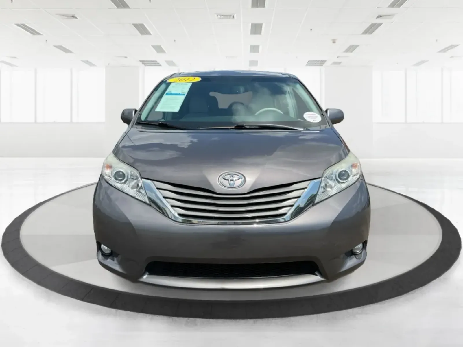 2012 Toyota Sienna XLE V6 8 Passenger (5TDYK3DC7CS) with an 3.5L V-6 DOHC engine, located at 4508 South Dixie Dr, Moraine, OH, 45439, (937) 908-9800, 39.689976, -84.218452 - **Unleash Your Family Adventures with the 2012 Toyota Sienna XLE V6!** <br /> <br /> Are you ready to elevate your family's travel experiences? The 2012 Toyota Sienna XLE V6 8 Passenger is the perfect blend of comfort, space, and reliability, designed for families who love to explore. Whether you're - Photo#7