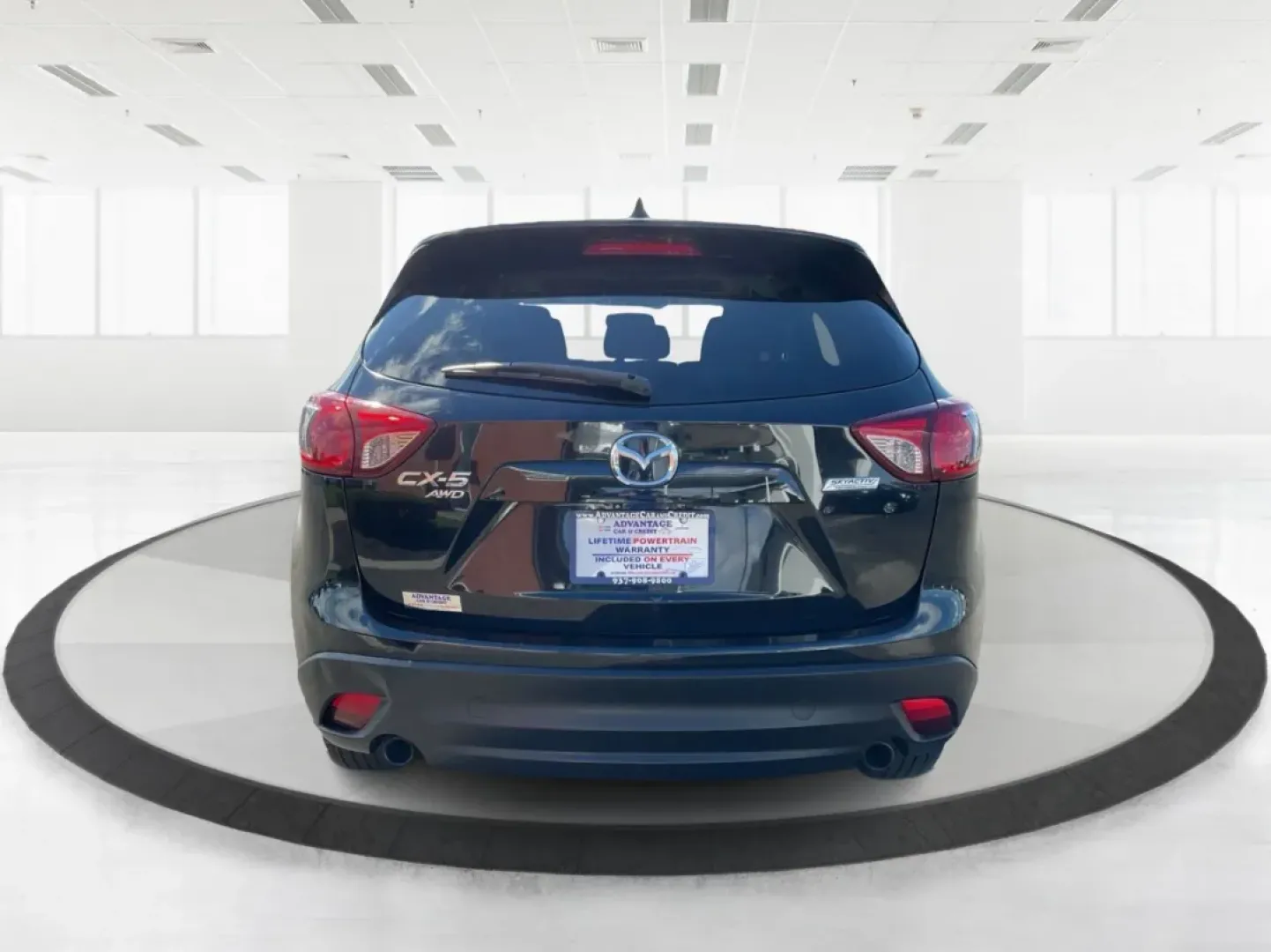 2014 Mazda CX-5 Touring AWD (JM3KE4CY2E0) with an 2.5L L4 DOHC 16V engine, 6-Speed Automatic transmission, located at 880 E. National Road, Vandalia, OH, 45377, (937) 908-9800, 39.891918, -84.183594 - **Explore the Open Road in the 2014 Mazda CX-5 Touring AWD from Advantage Car and Credit - Troy!**<br /> <br /> Are you ready to elevate your driving experience? Whether you're a growing family seeking a reliable SUV for weekend adventures, a commuter looking for comfort on long drives, or a budget- - Photo#3