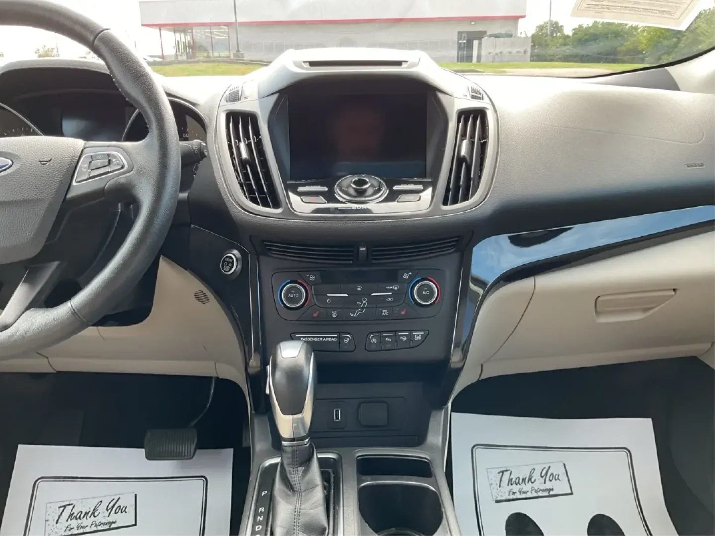 2018 Ford Escape Titanium FWD (1FMCU0J99JU) with an 2.0L L4 DOHC 16V engine, 6-Speed Automatic transmission, located at 1230 East Main St, Xenia, OH, 45385, (937) 908-9800, 39.688026, -83.910172 - Experience the perfect blend of style and practicality with the 2018 Ford Escape Titanium, now available at Advantage Car and Credit in Xenia, OH. This SUV is not just a vehicle; it's your ticket to adventure, whether you're navigating the bustling streets of downtown Xenia or embarking on a weekend - Photo#13