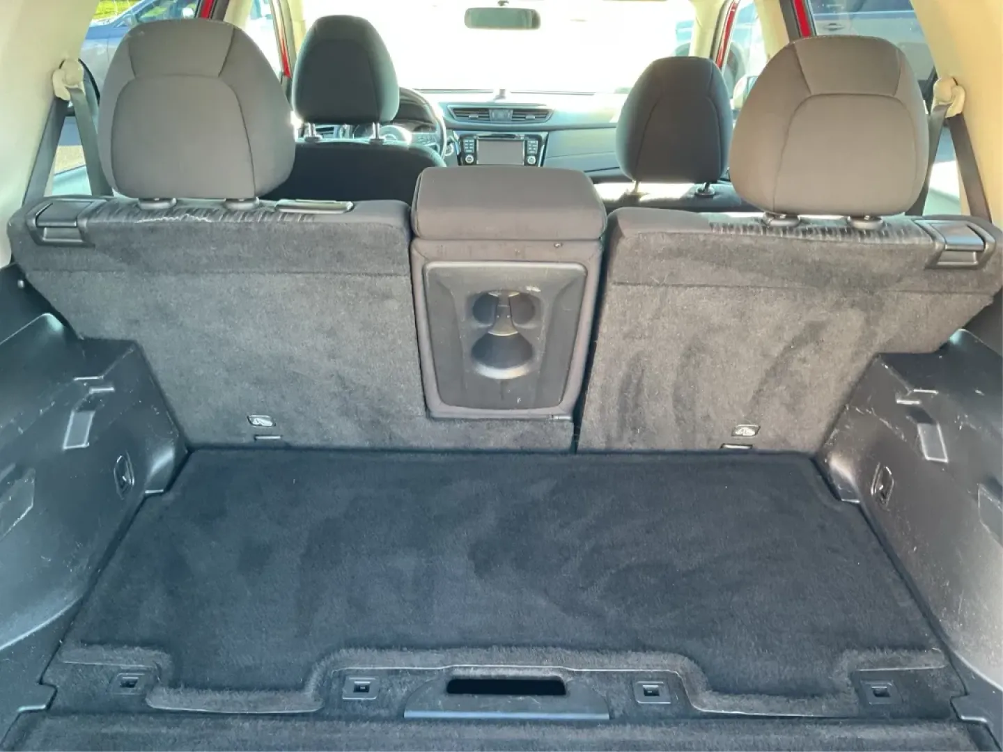 2017 Nissan Rogue SV (JN8AT2MV6HW) with an 2.5L I-4 DOHC engine, located at 4508 South Dixie Dr, Moraine, OH, 45439, (937) 908-9800, 39.689976, -84.218452 - Are you searching for the perfect vehicle to enhance your daily adventures? Look no further! This 2017 Nissan Rogue SV is the ideal SUV for those who crave versatility and comfort, making it a fantastic choice for growing families, weekend warriors, and daily commuters alike. With its spacious inter - Photo#12