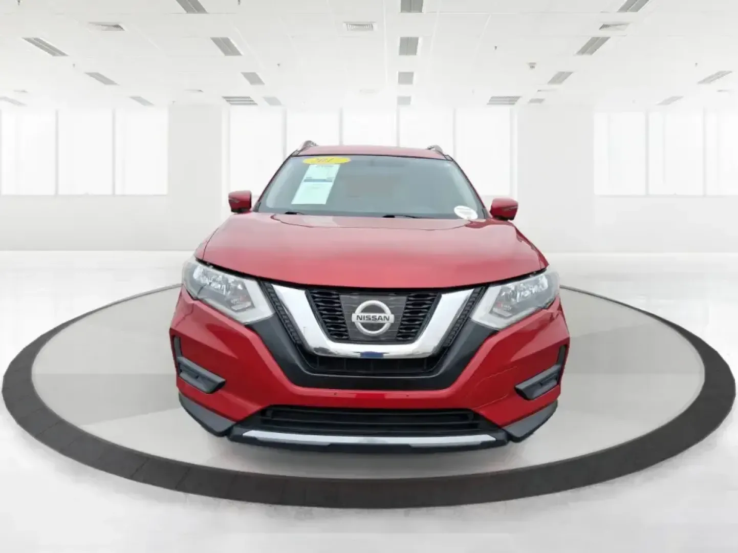 2017 Nissan Rogue SV (JN8AT2MV6HW) with an 2.5L I-4 DOHC engine, CVT transmission, located at 1230 East Main St, Xenia, OH, 45385, (937) 908-9800, 39.688026, -83.910172 - Are you searching for the perfect vehicle to enhance your daily adventures? Look no further! This 2017 Nissan Rogue SV is the ideal SUV for those who crave versatility and comfort, making it a fantastic choice for growing families, weekend warriors, and daily commuters alike. With its spacious inter - Photo#5